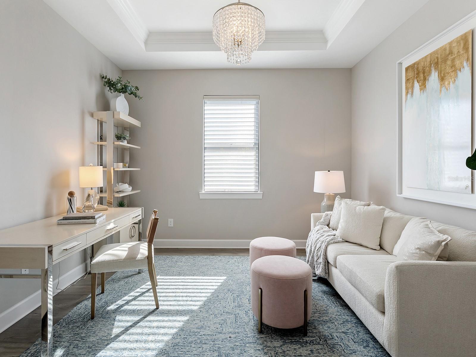 7949 SUNSET PINES DR