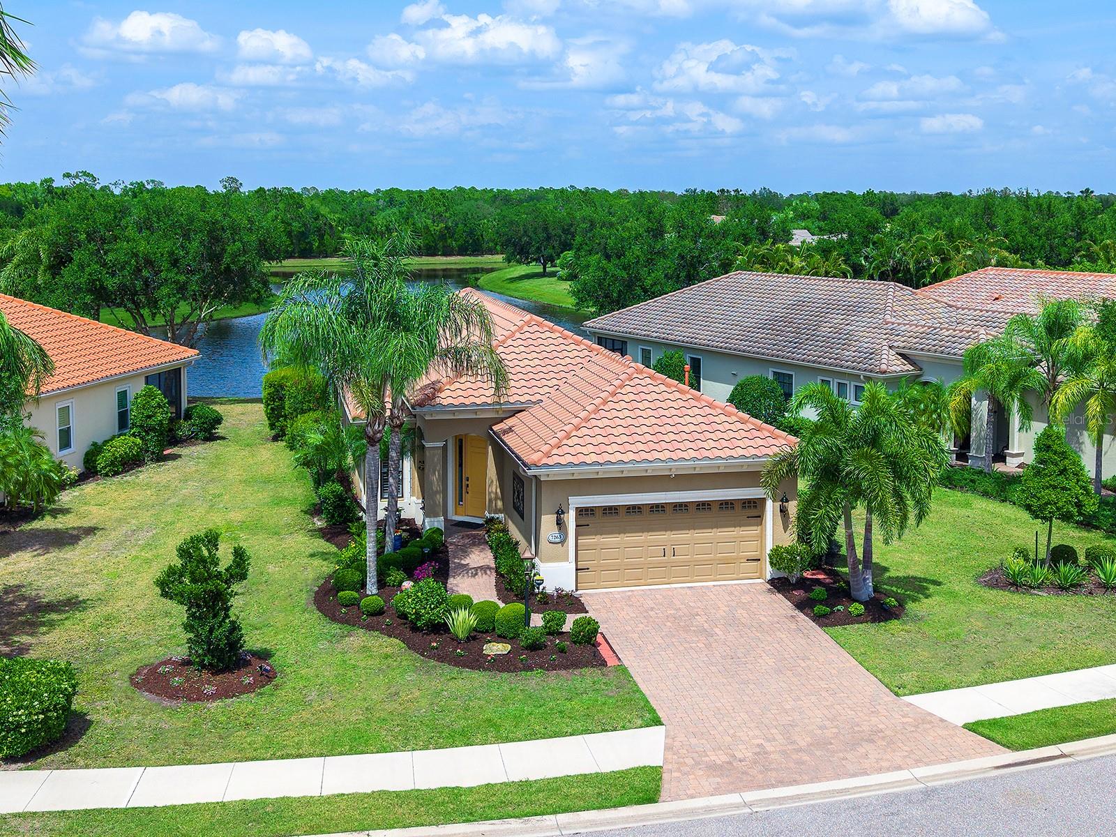 7263 BELLEISLE GLN