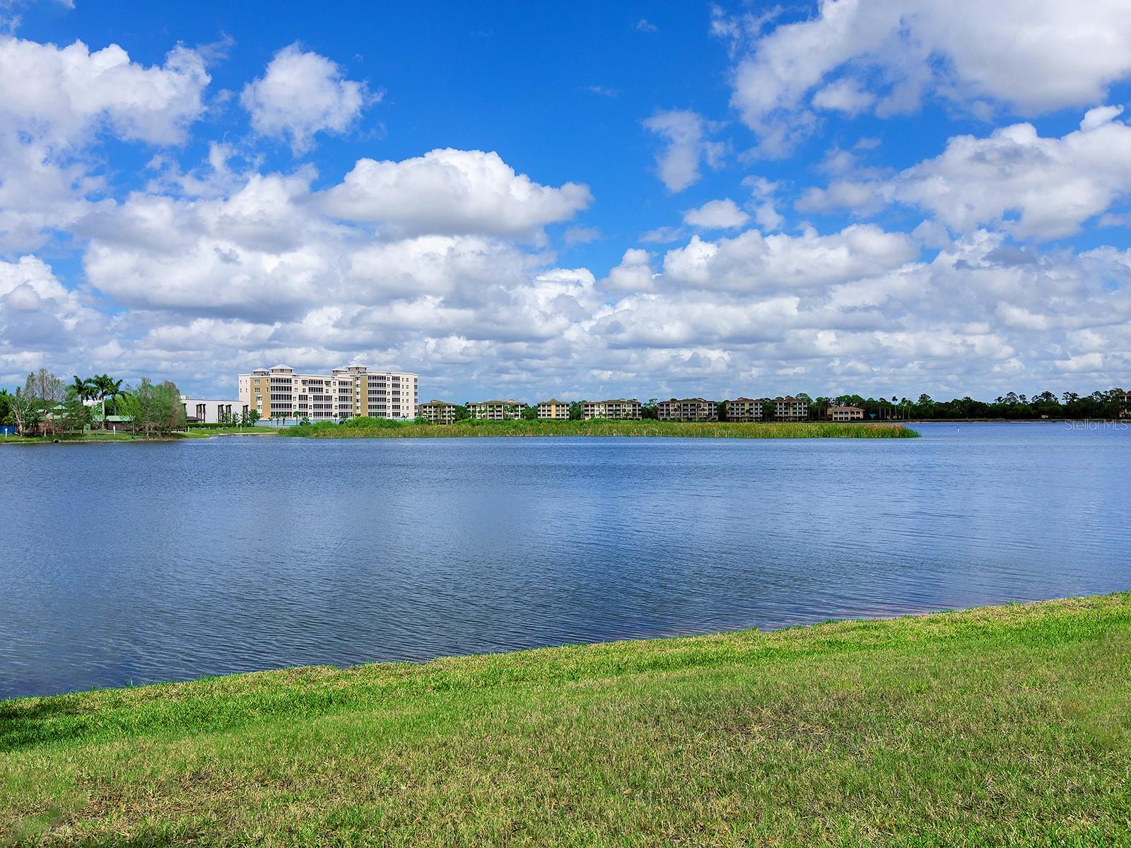 6427 MOORINGS POINT CIR #101
