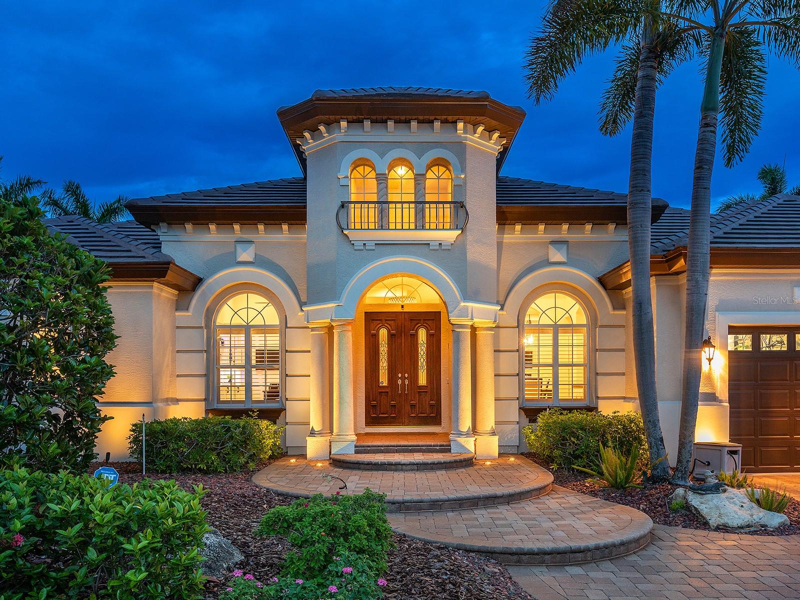 13716 RED ROCK PL