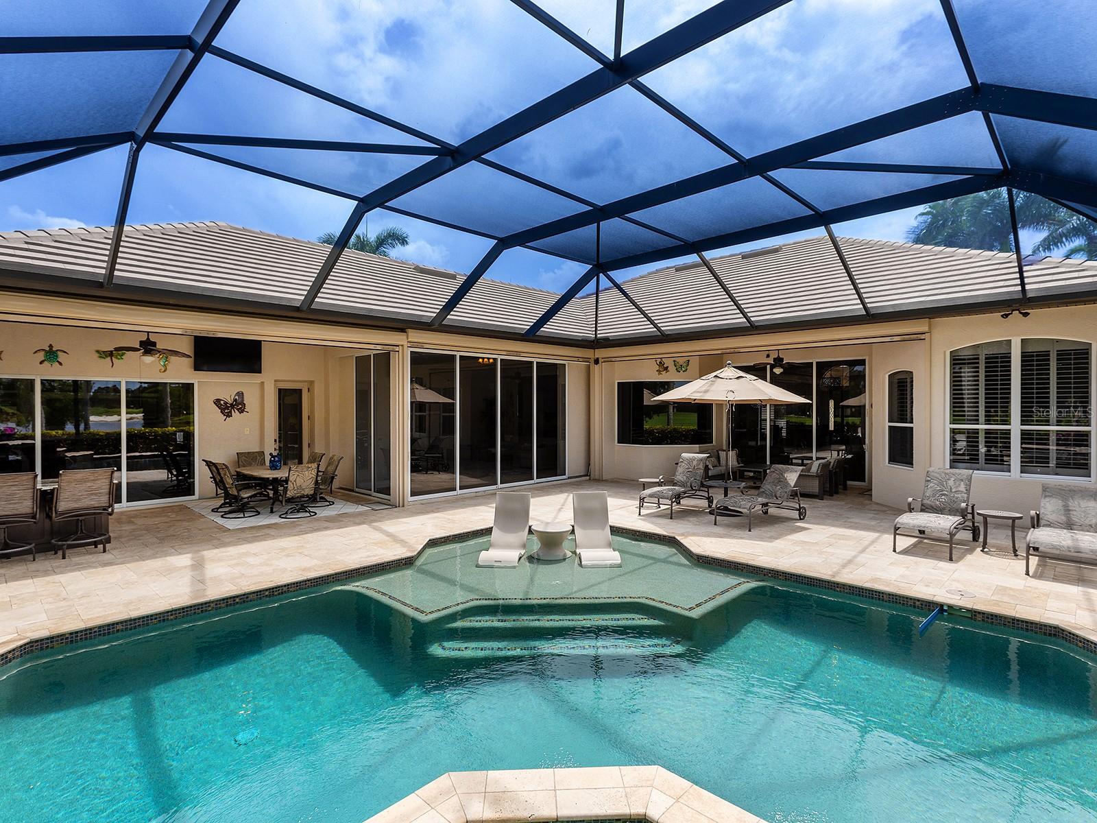 13716 RED ROCK PL