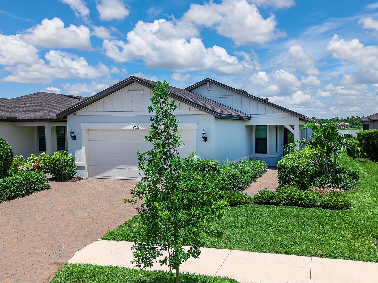 6524 SILVERSTAR DR