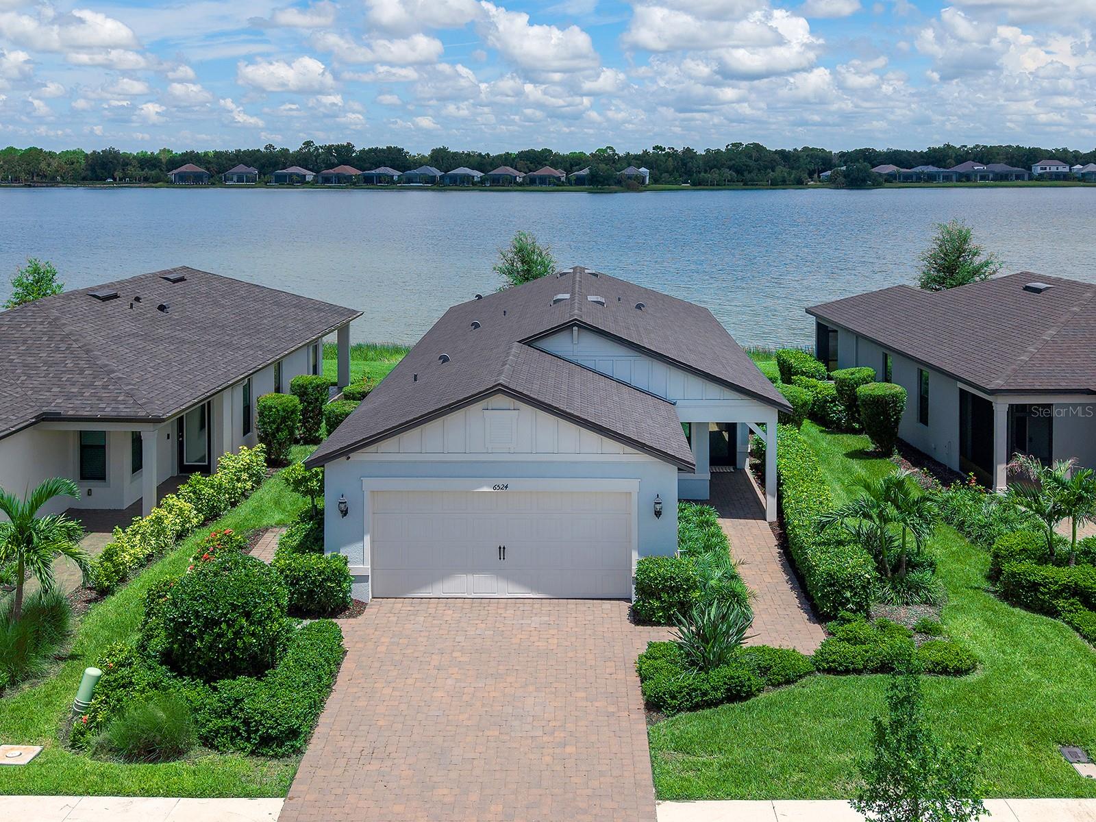 6524 SILVERSTAR DR