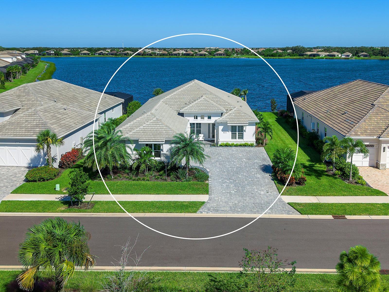 7959 WATERBEND TRL