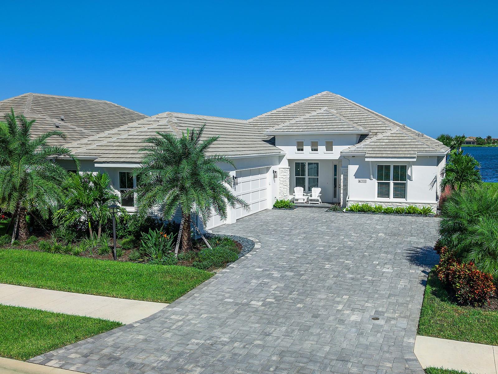 7959 WATERBEND TRL