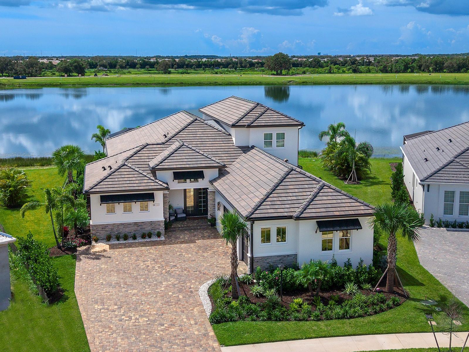 1320 IVORY TUSK CIR