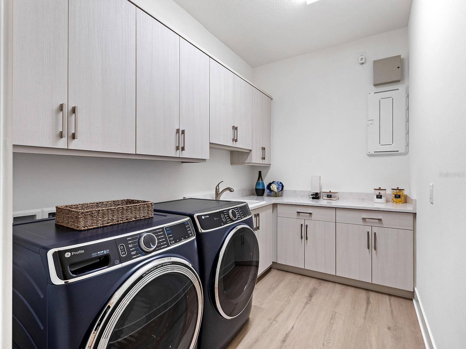 1320 IVORY TUSK CIR