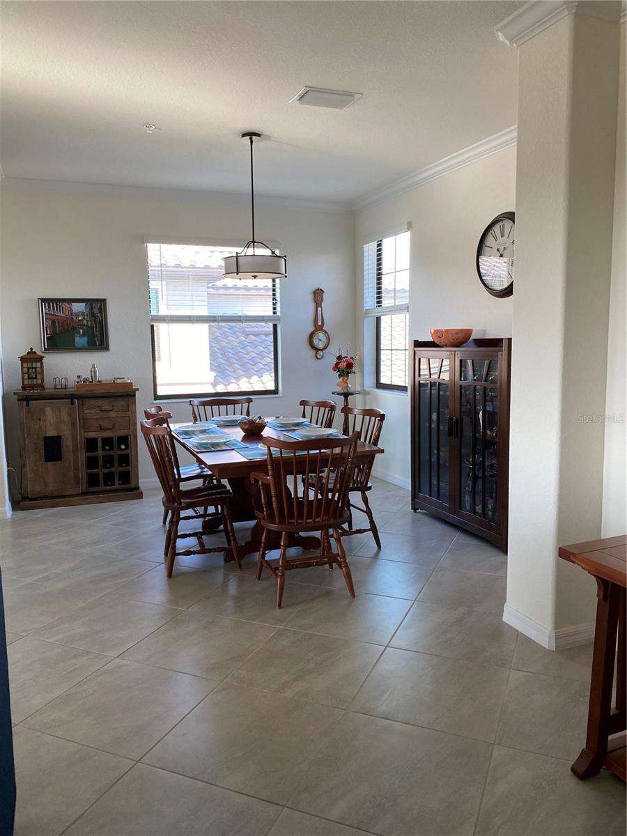 6086 WORSHAM LN #103