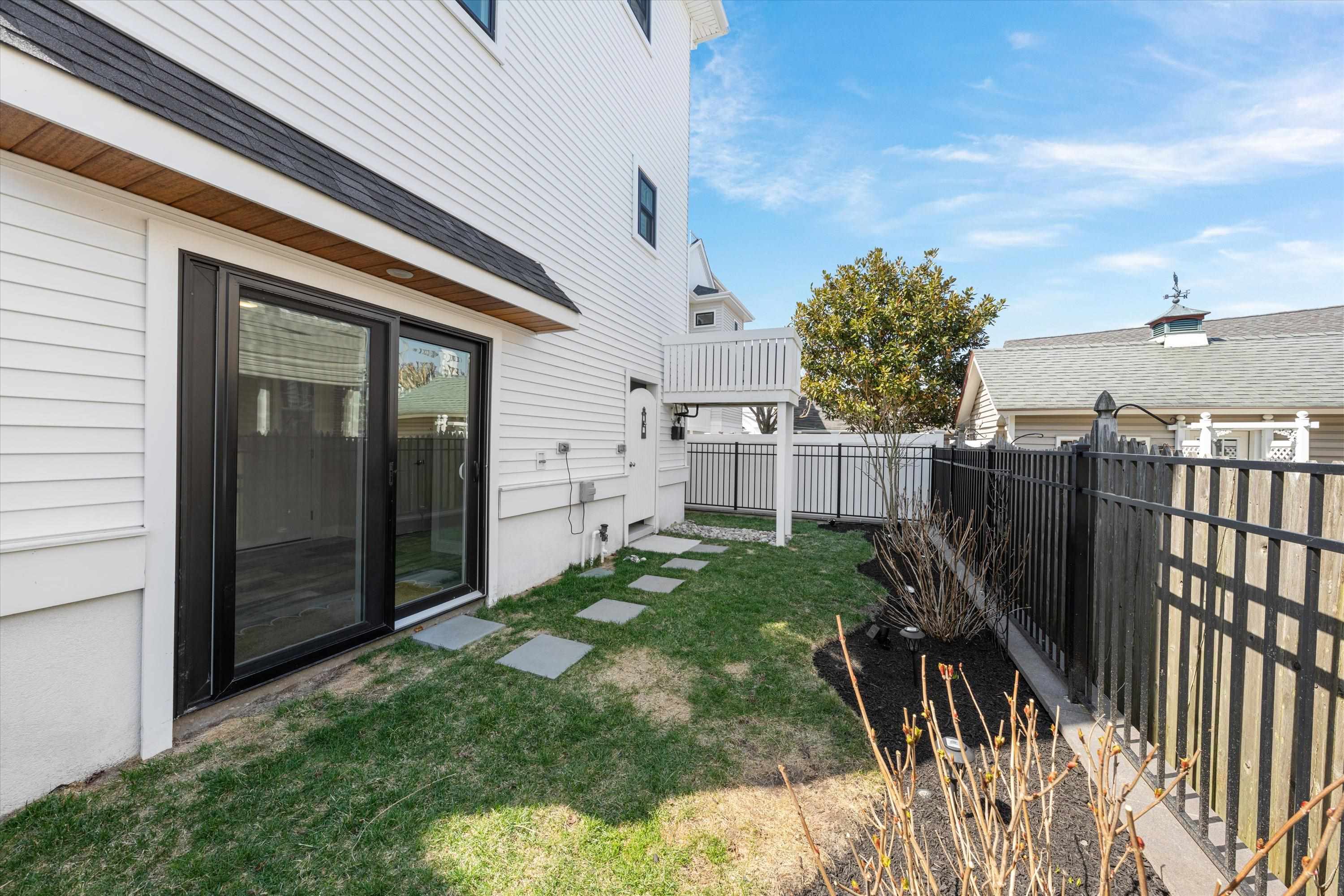 69 Sunset Place