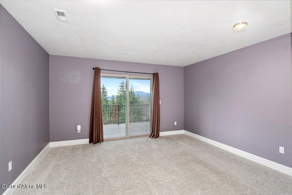 5235 S Ledgestone Dr, Coeur d'Alene