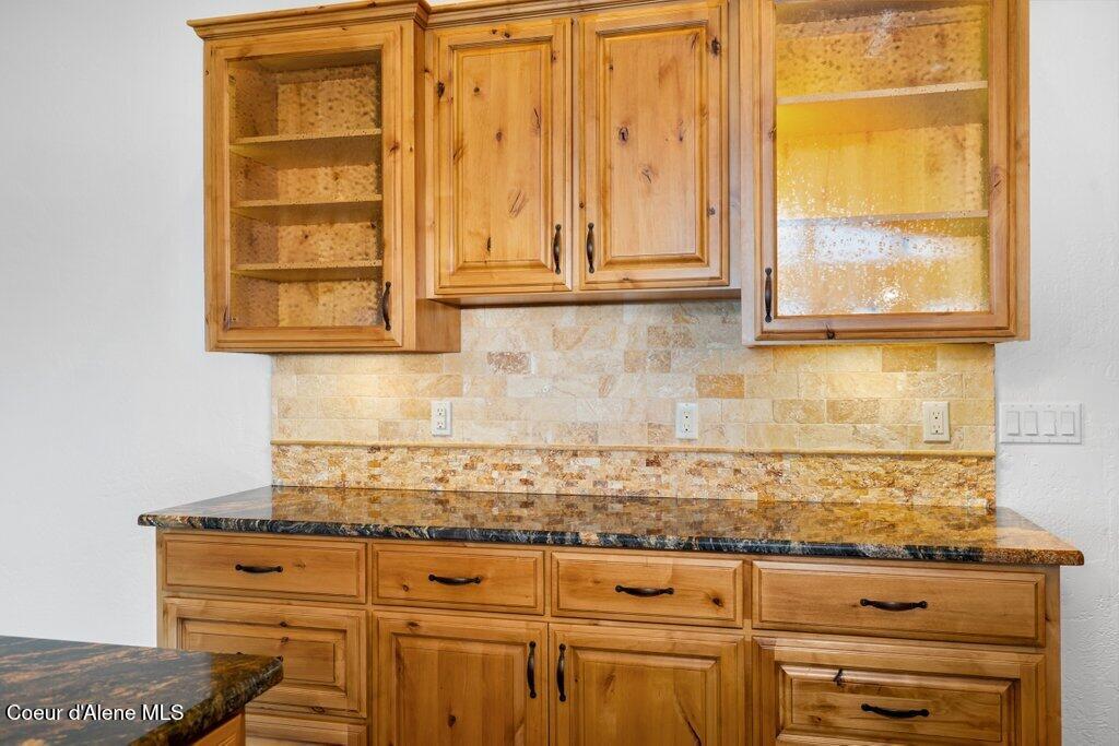 5235 S Ledgestone Dr, Coeur d'Alene