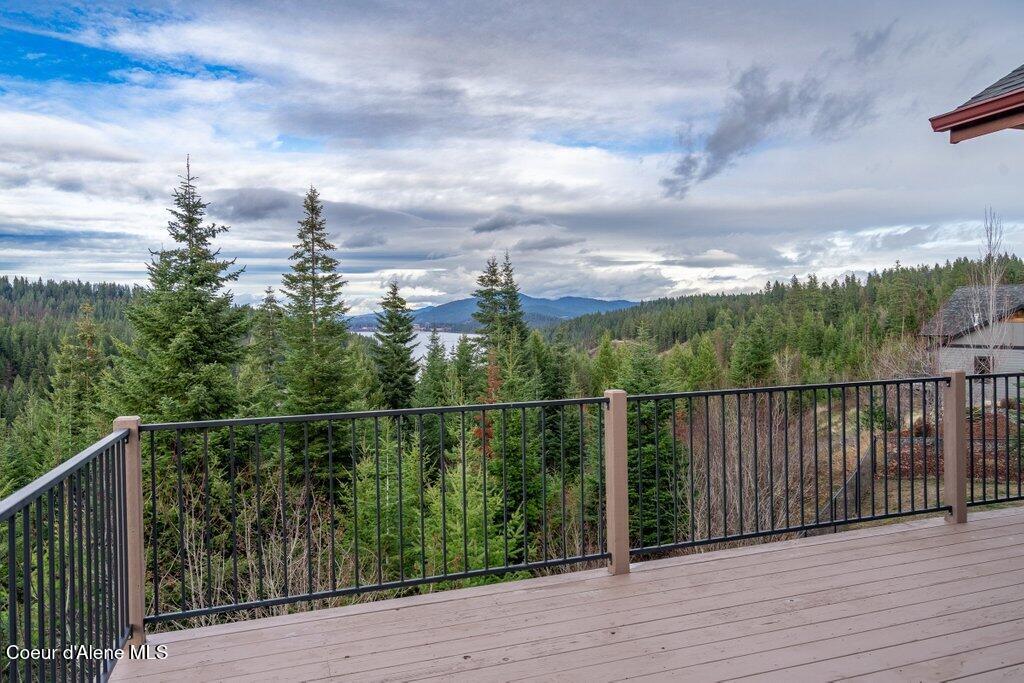 5235 S Ledgestone Dr, Coeur d'Alene