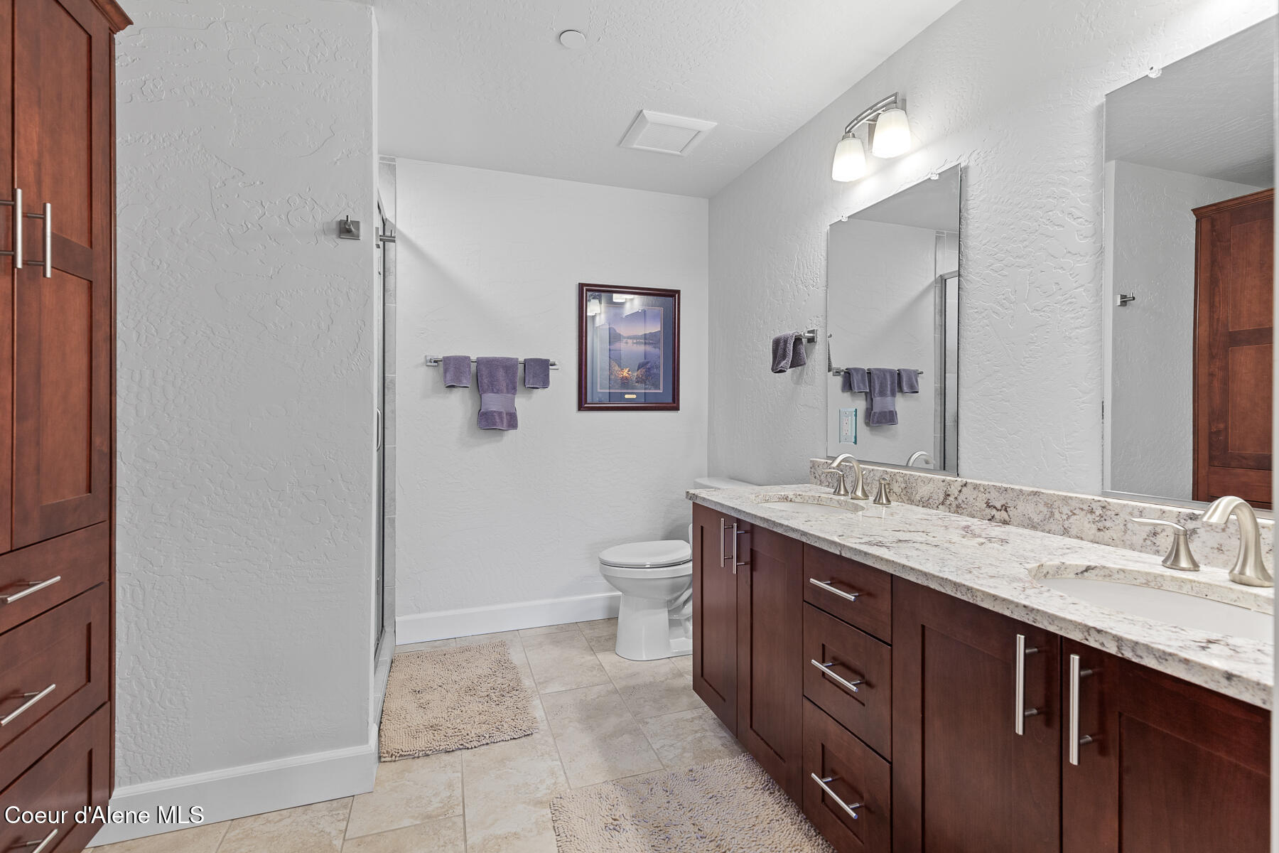 447 W Waterside Dr #304