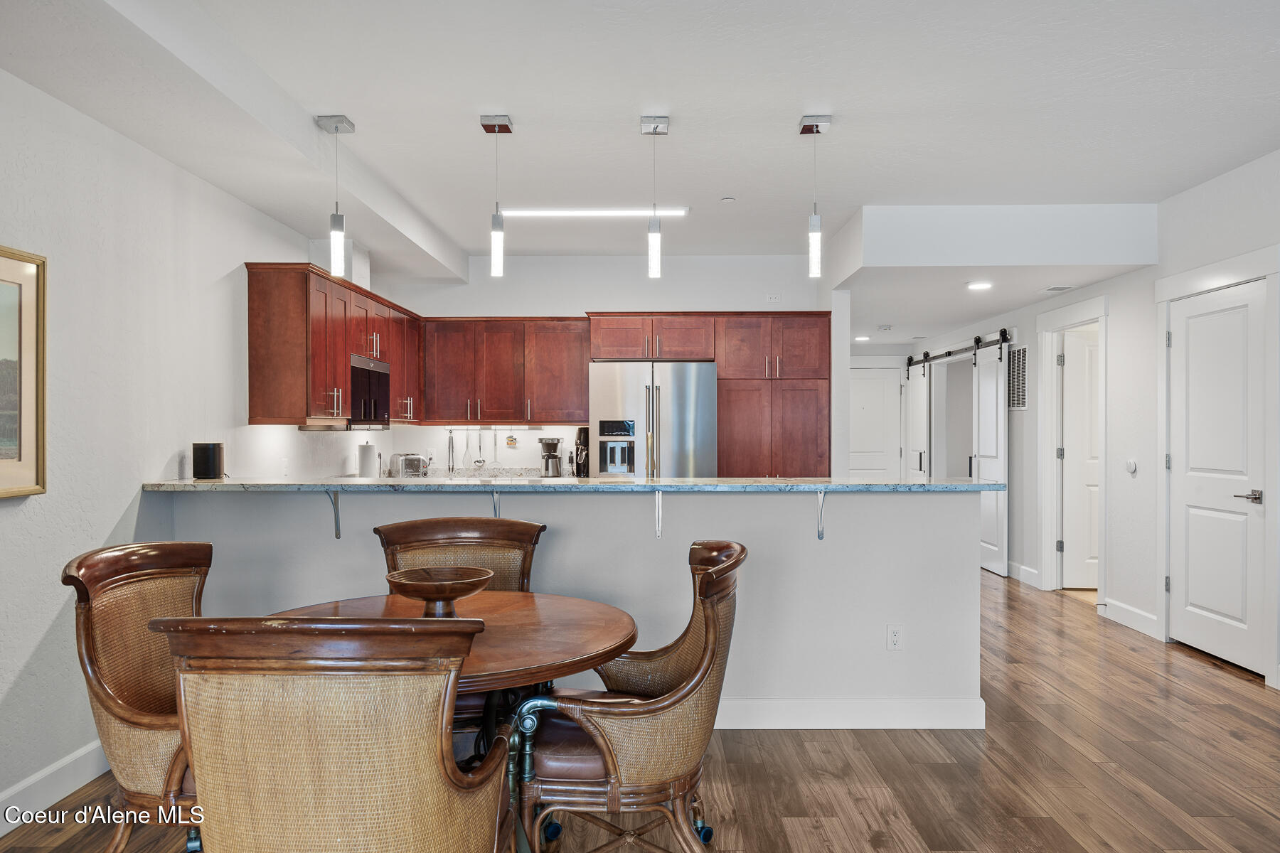 447 W Waterside Dr #304