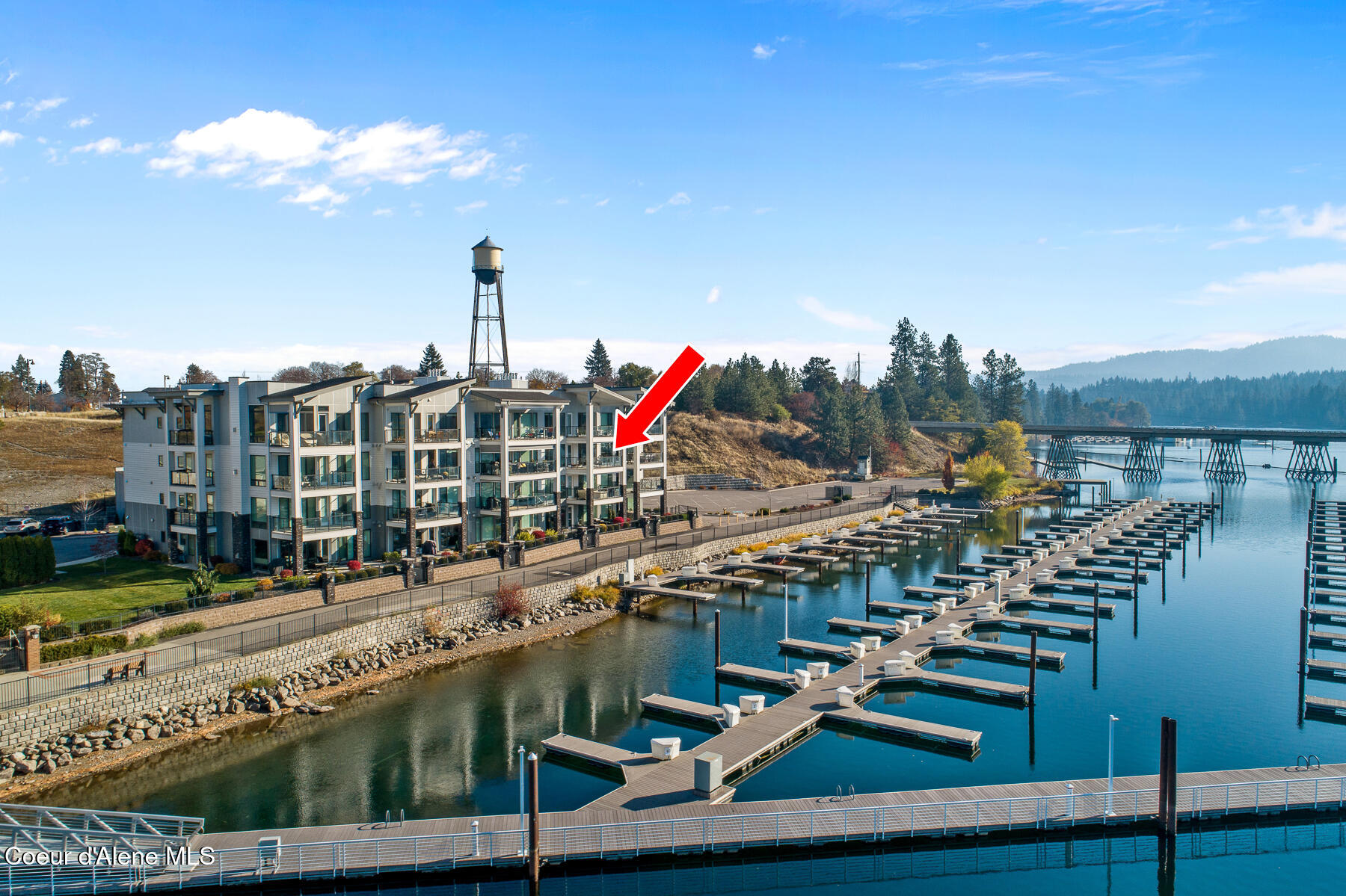 447 W Waterside Dr #304