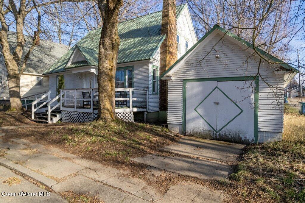 612 N 2nd St, Coeur d'Alene