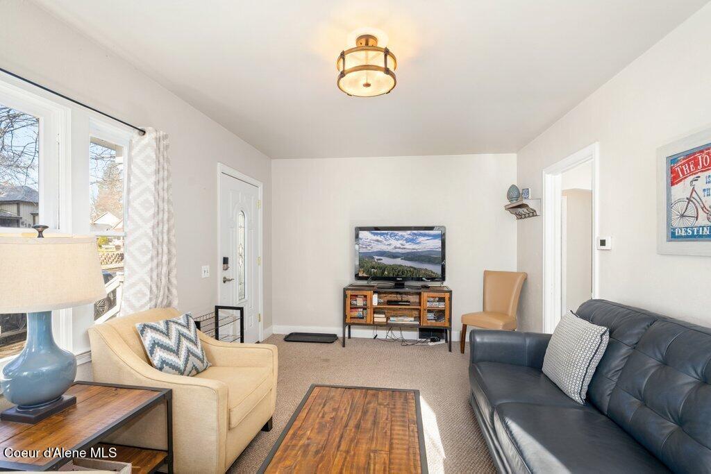 612 N 2nd St, Coeur d'Alene