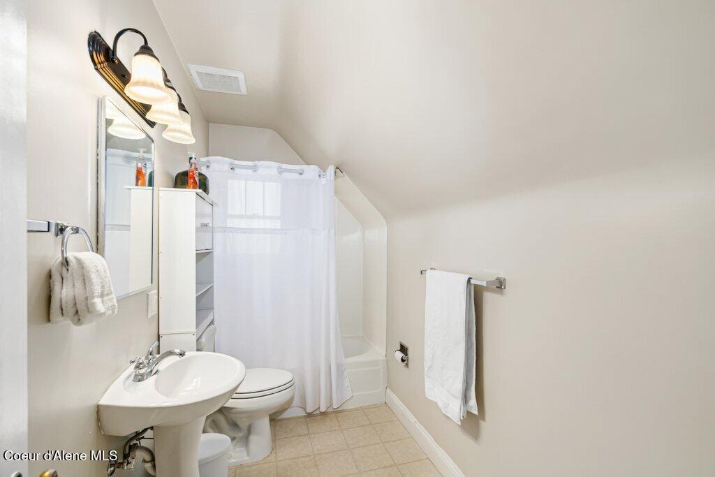 612 N 2nd St, Coeur d'Alene