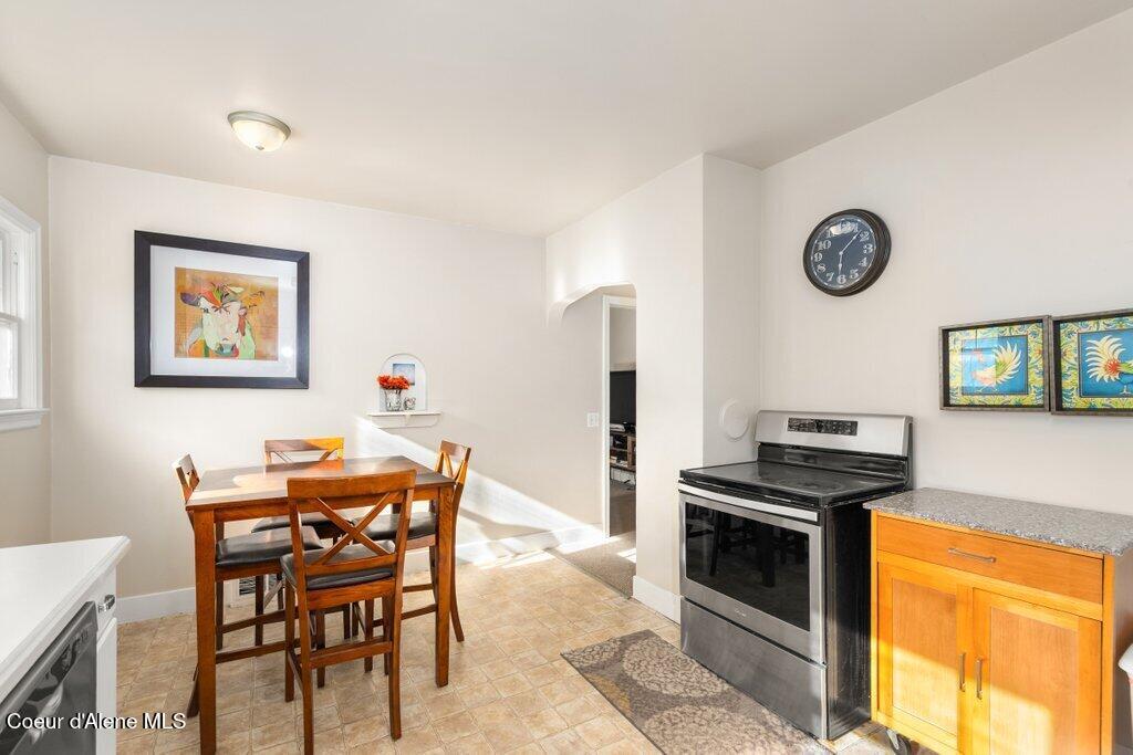 612 N 2nd St, Coeur d'Alene