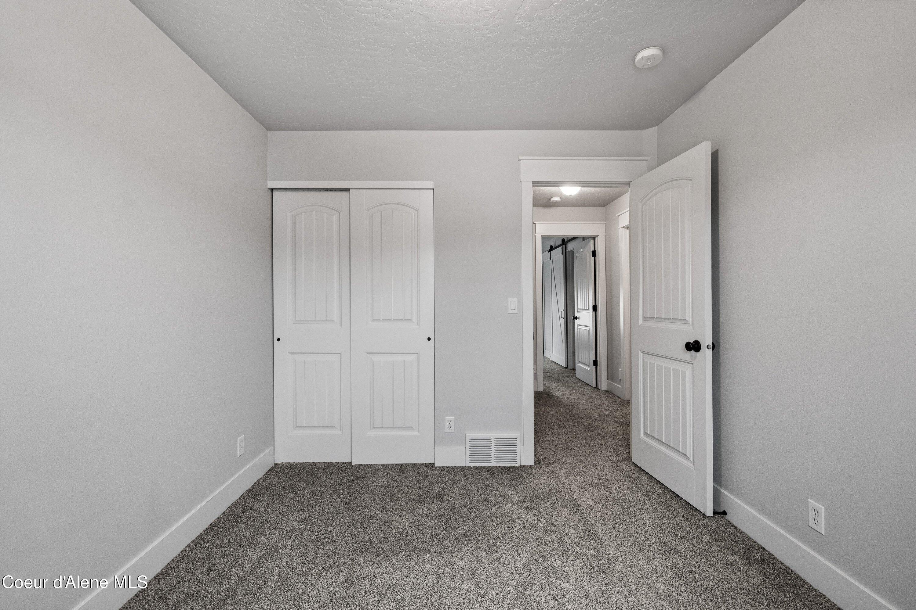 5237 W Citruswood DR