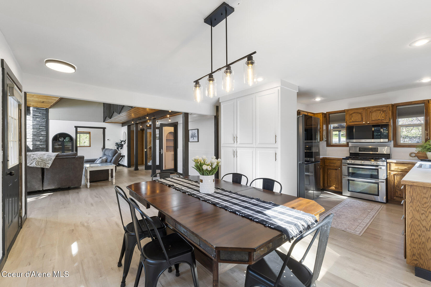 15826 W Hollister Hills DR