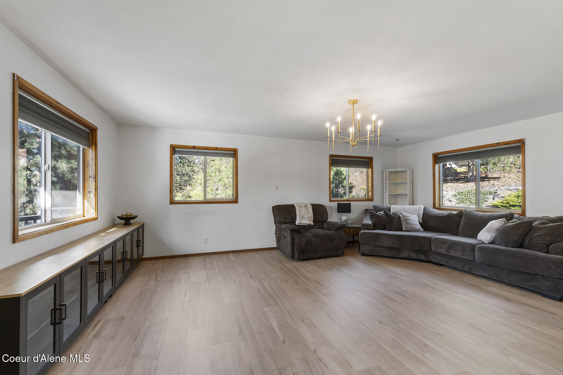 15826 W Hollister Hills DR