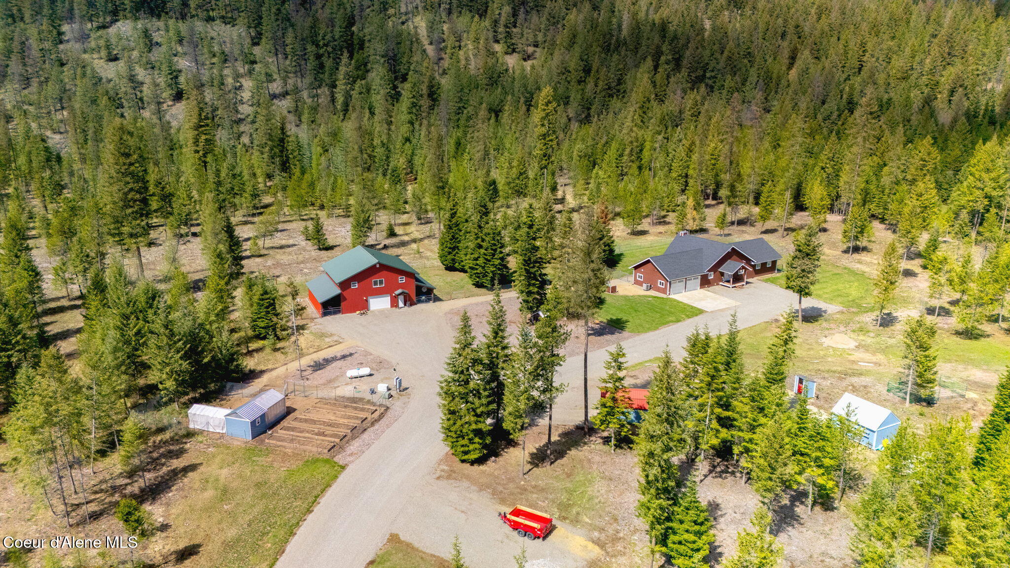 386 Ursa LN