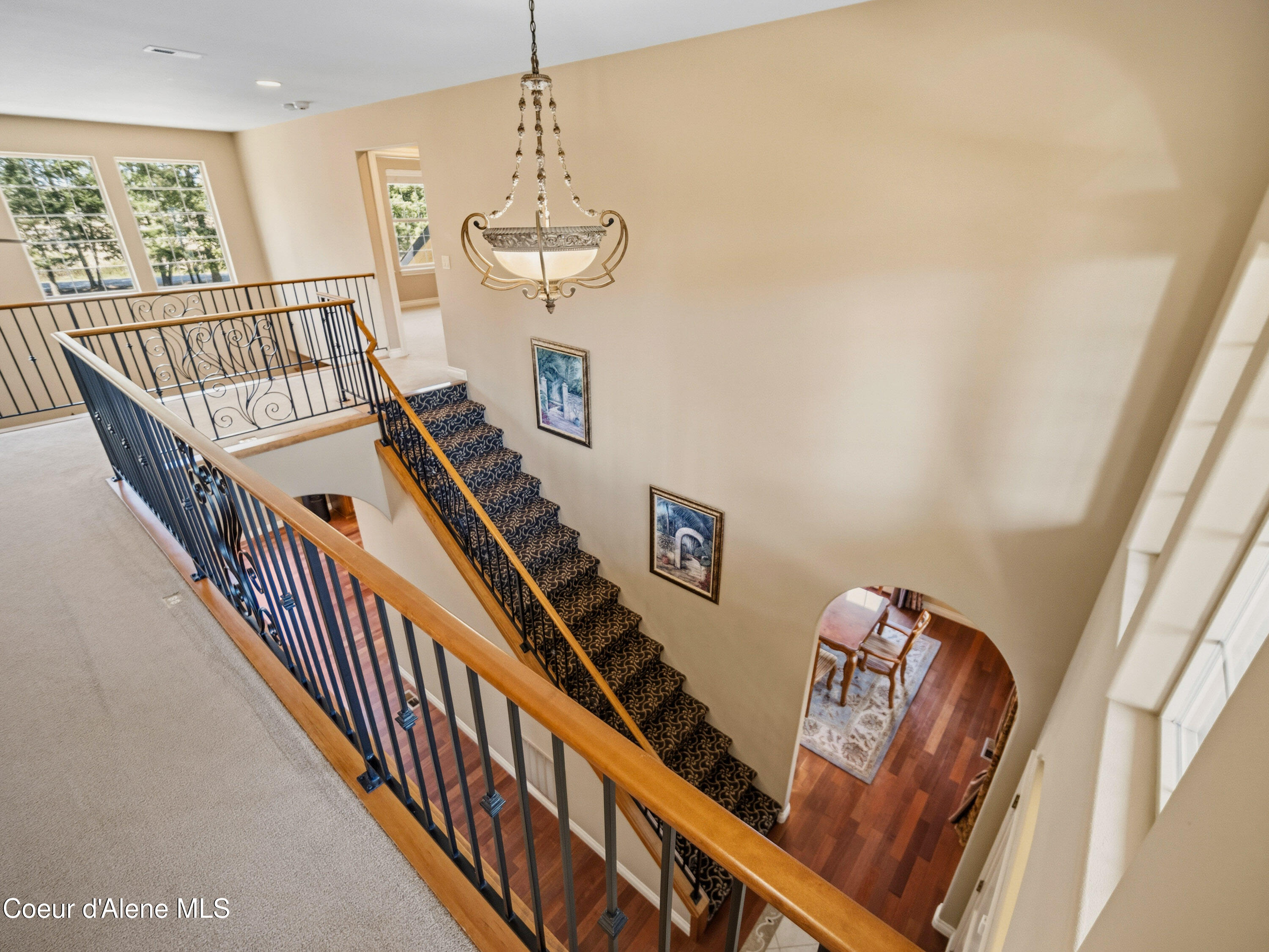 4231 E Burchell DR