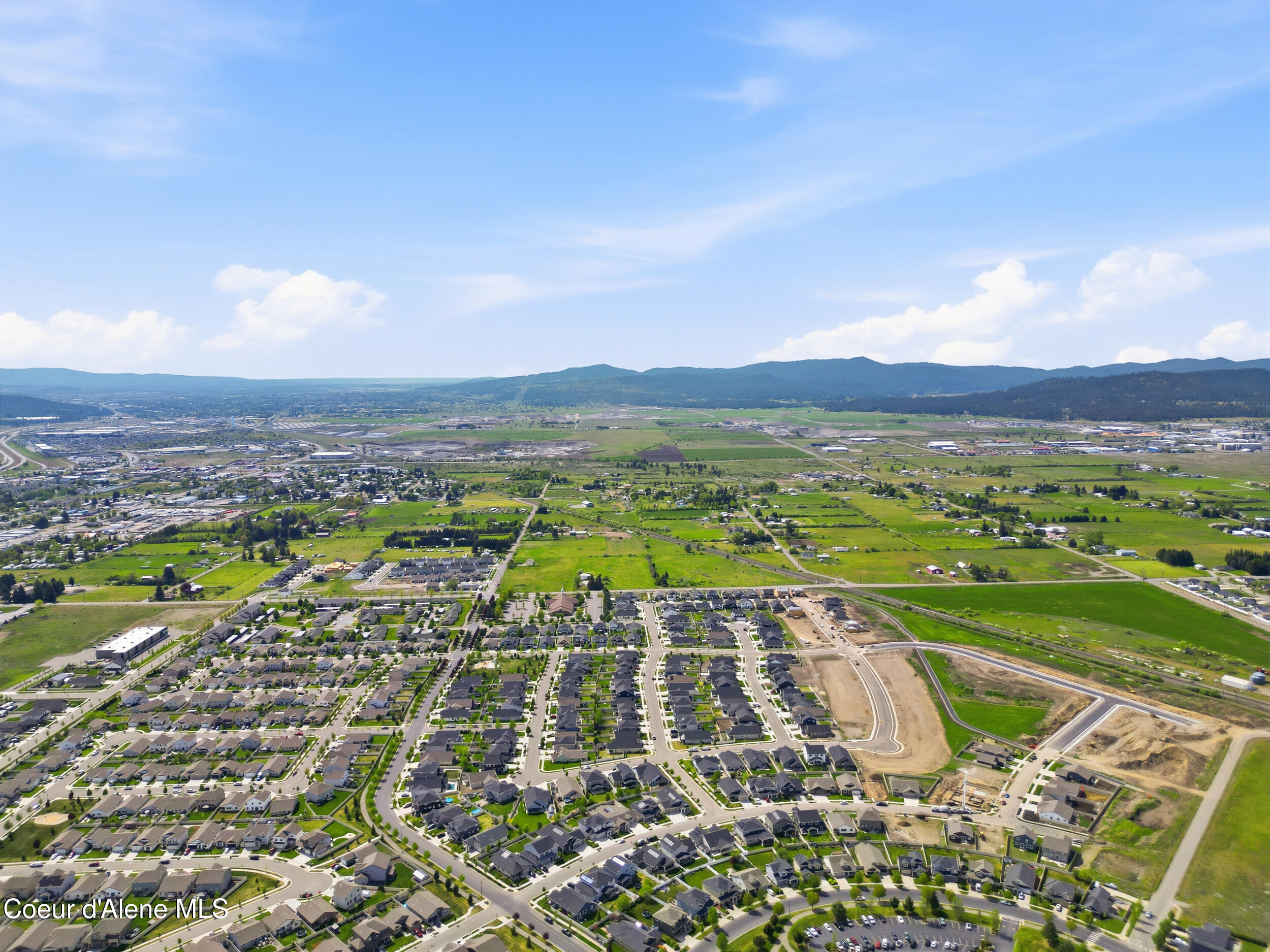 1880 W Alsea Loop