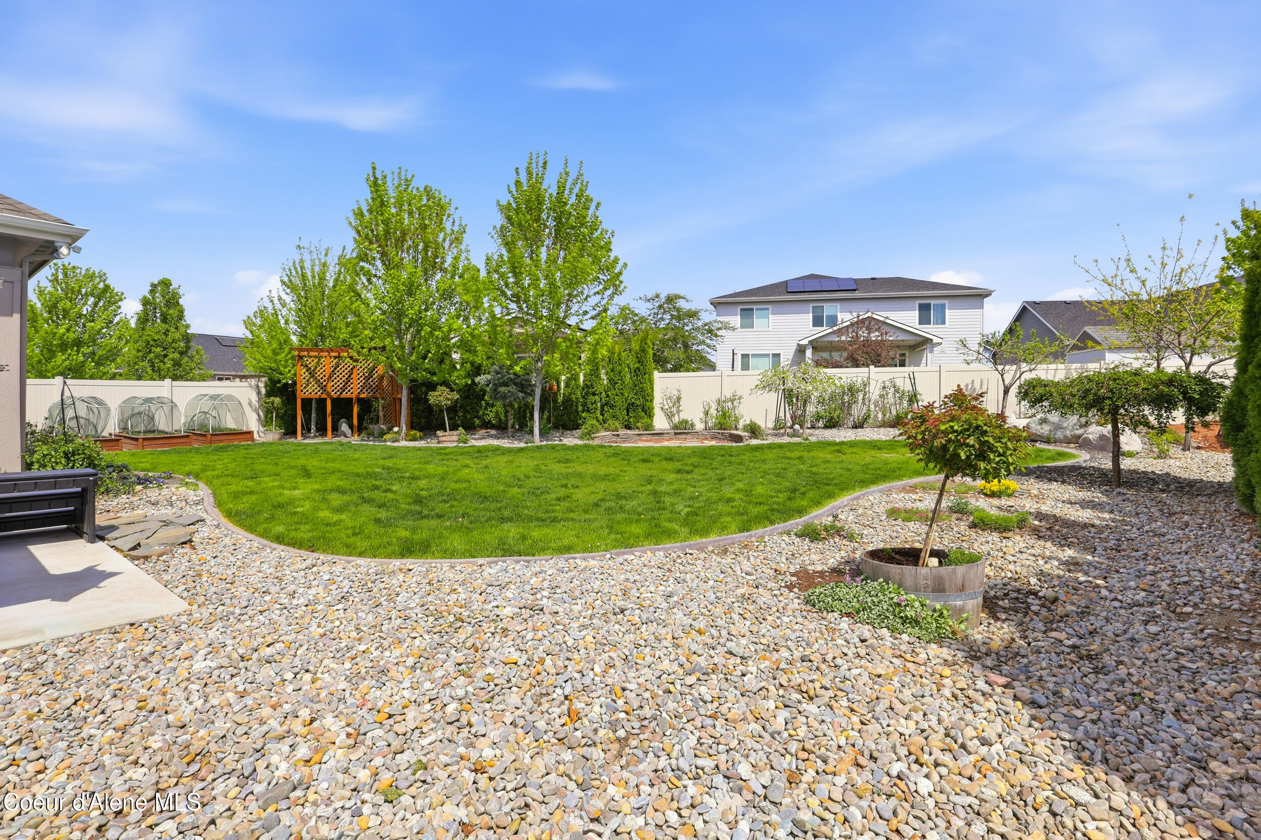 1880 W Alsea Loop