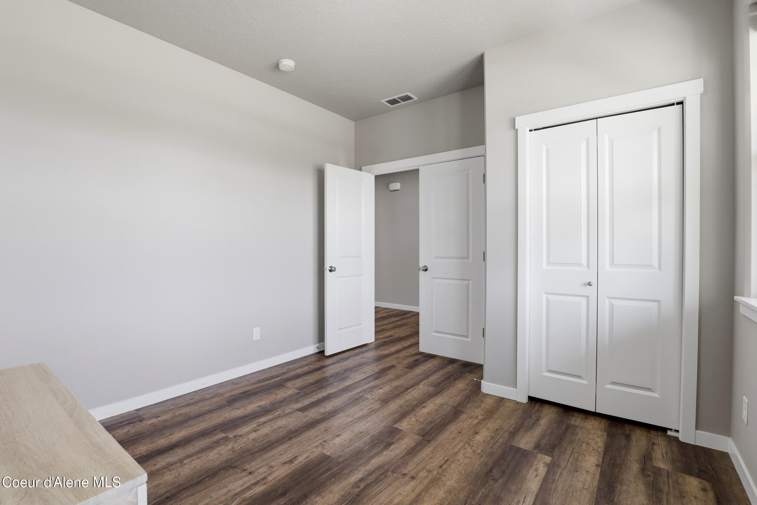 1880 W Alsea Loop