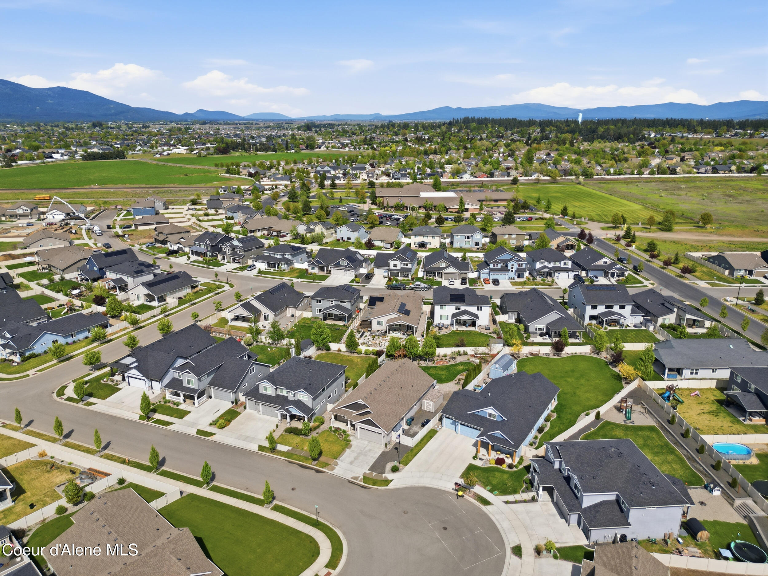 1880 W Alsea Loop