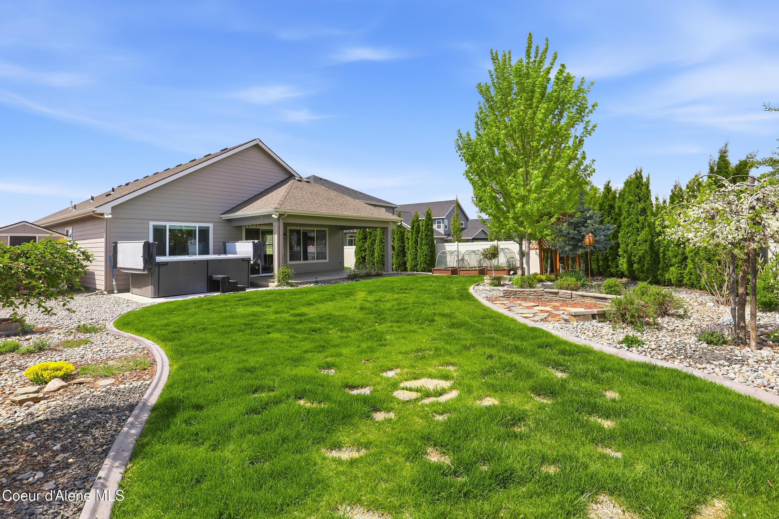 1880 W Alsea Loop