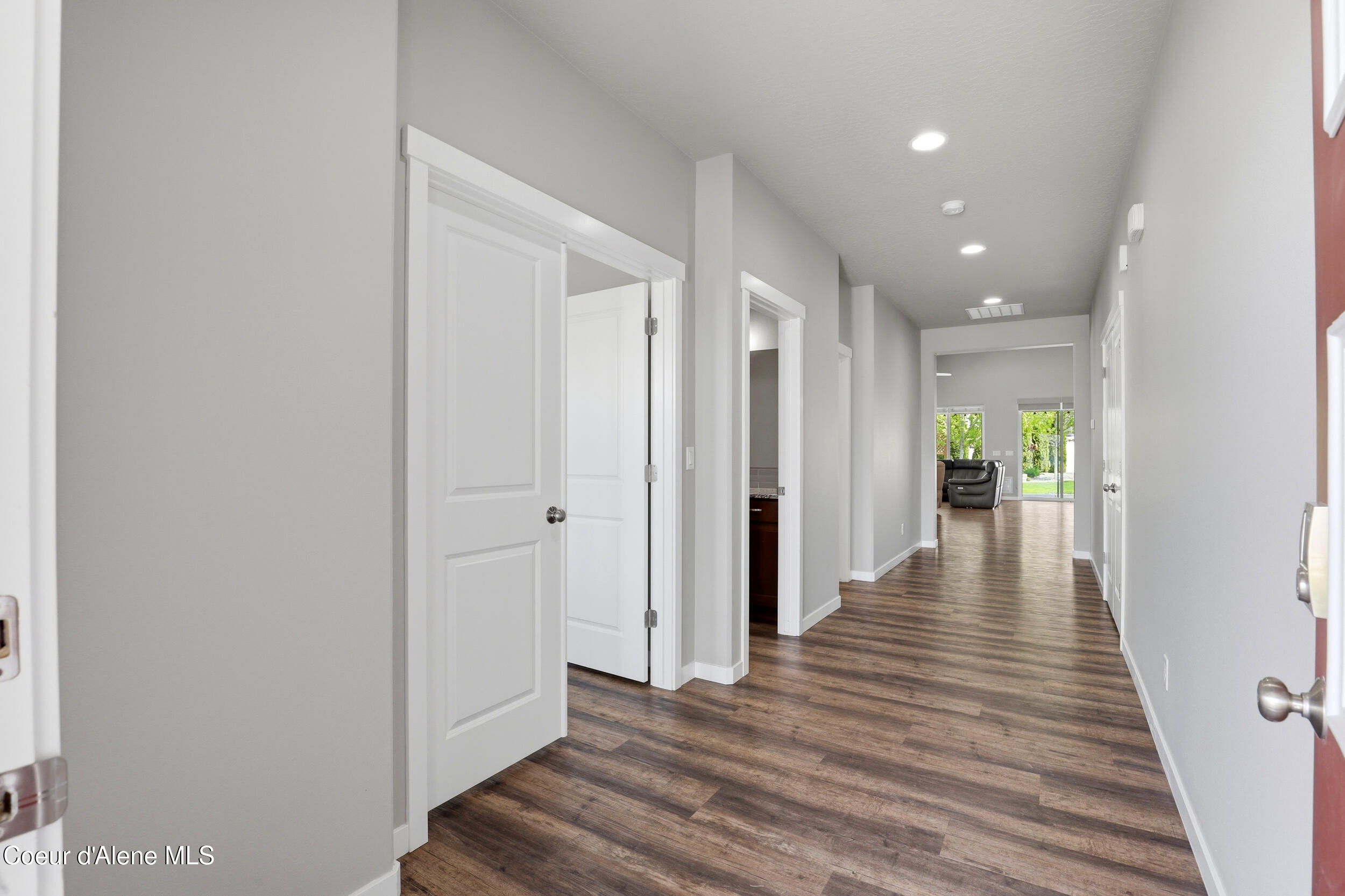 1880 W Alsea Loop