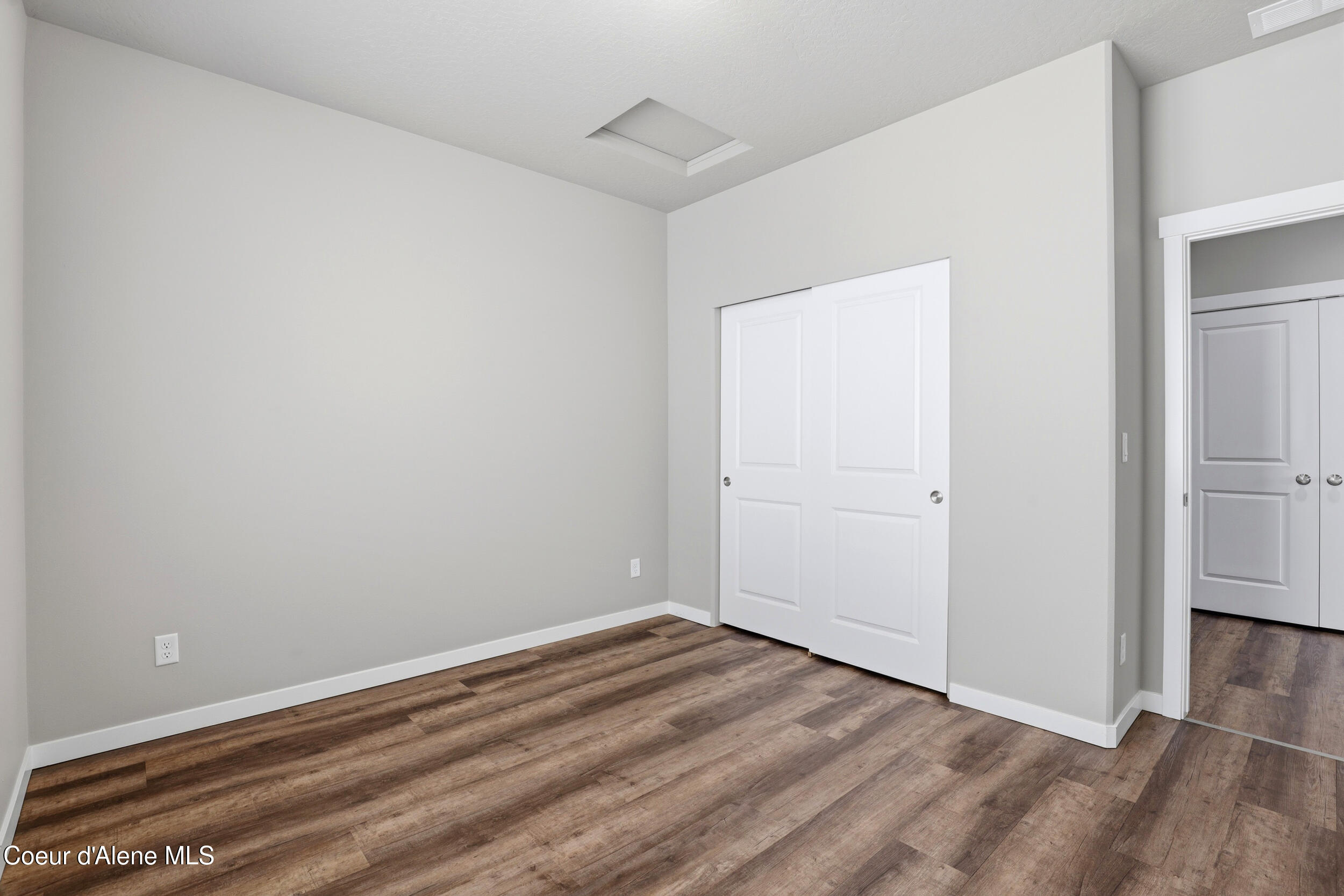1880 W Alsea Loop