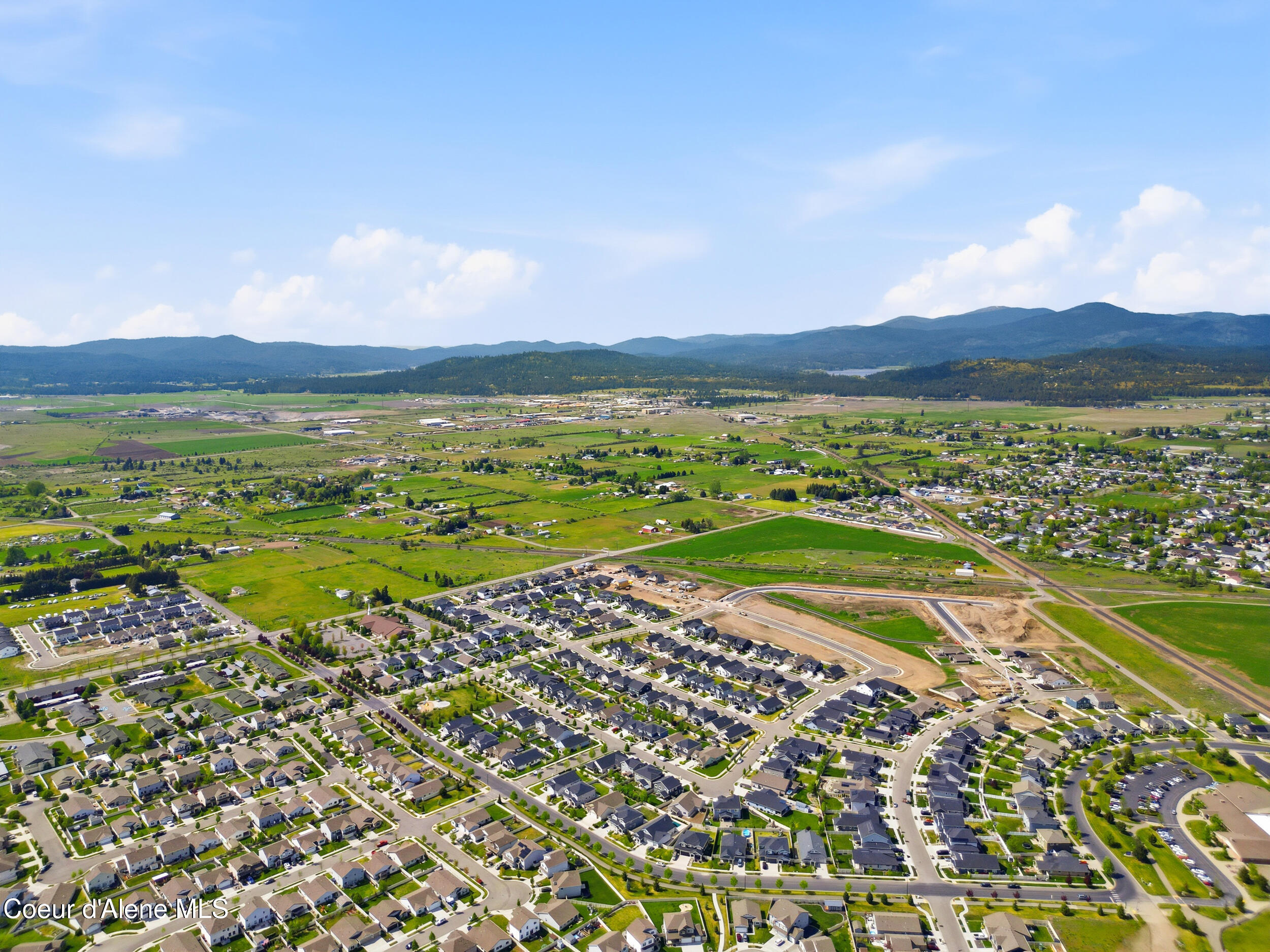 1880 W Alsea Loop