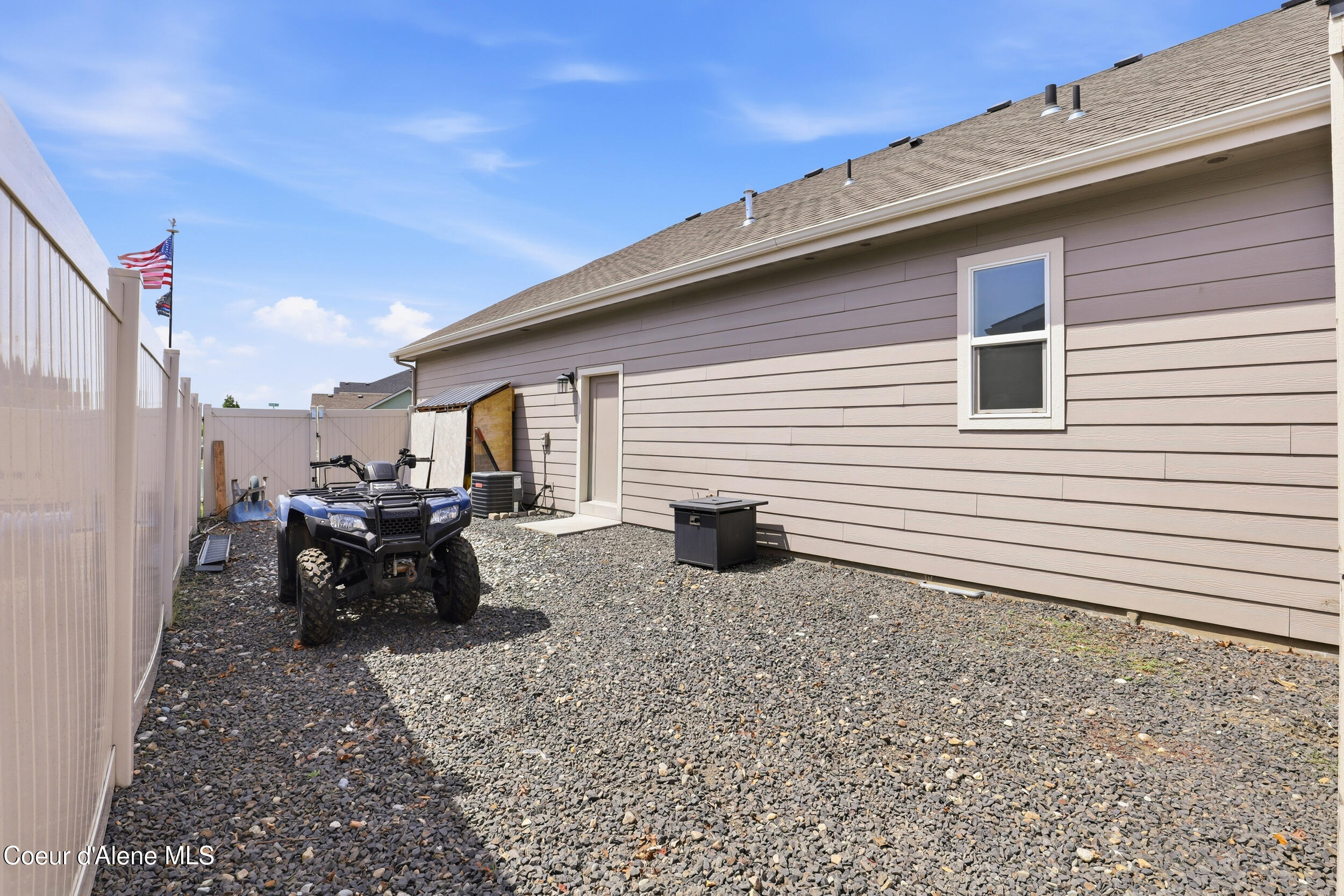 1880 W Alsea Loop