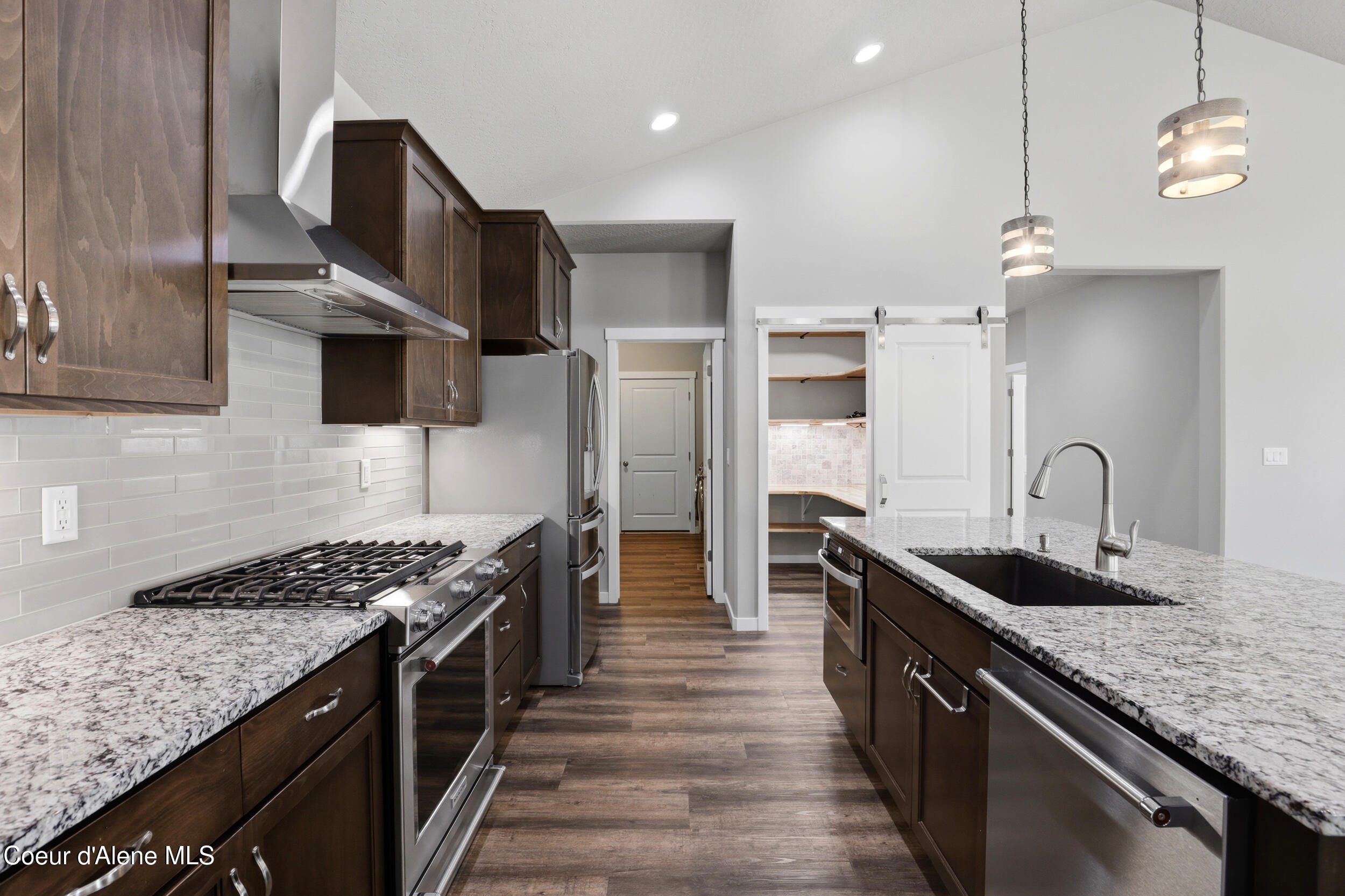 1880 W Alsea Loop