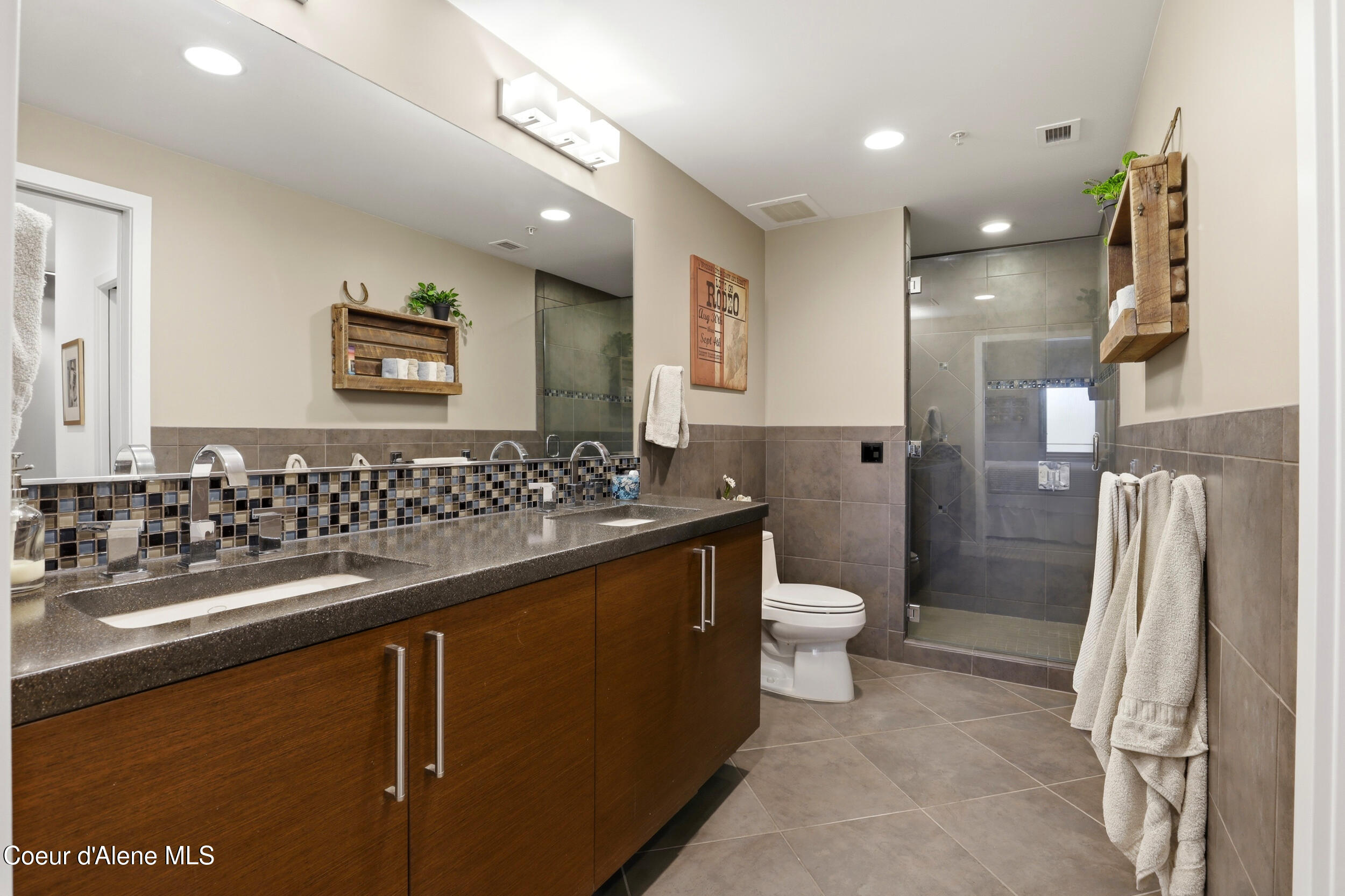 609 E Sherman Ave, STE 601, Coeur d'Alene Unit: STE 601