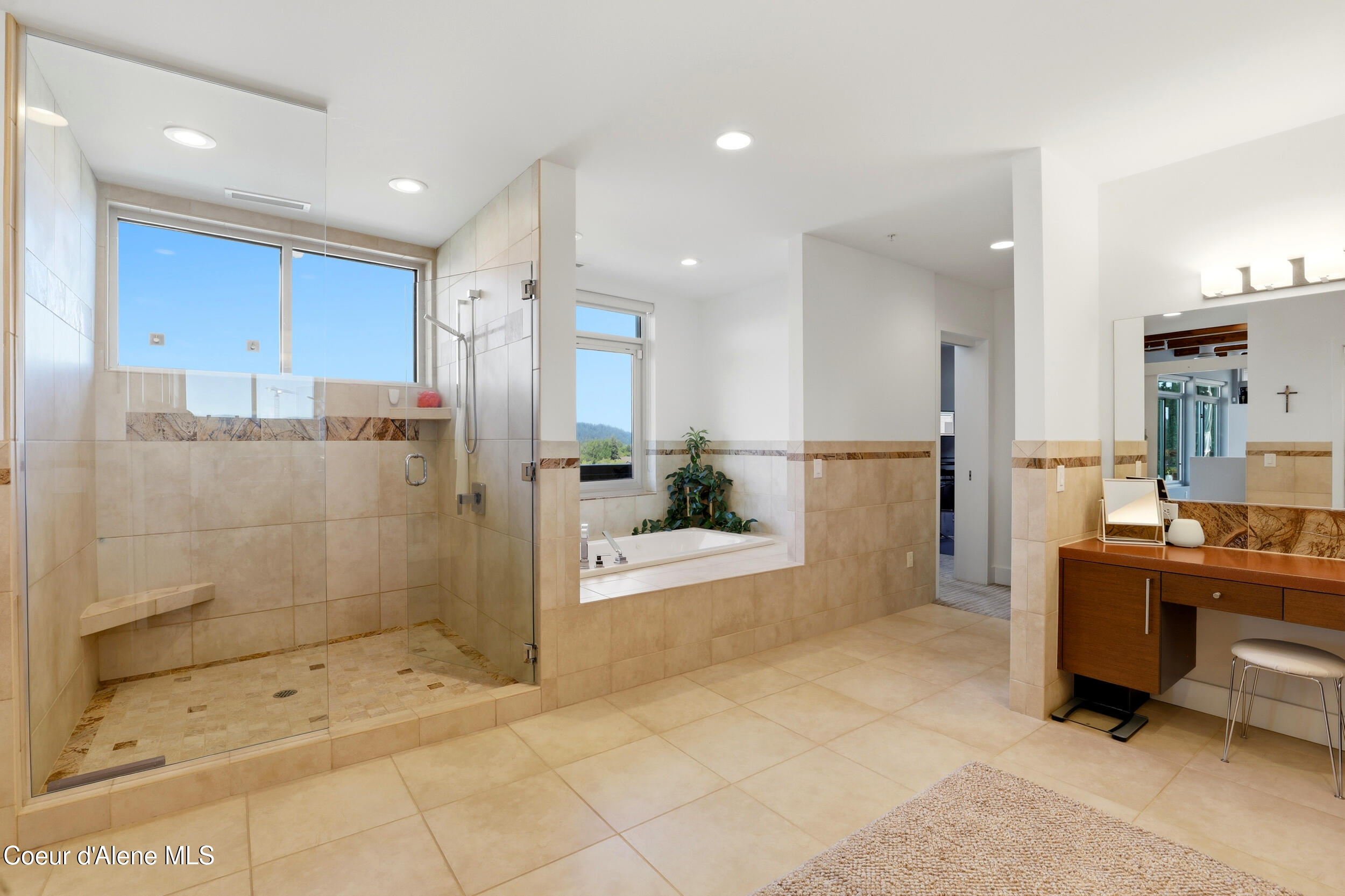 609 E Sherman Ave, STE 601, Coeur d'Alene Unit: STE 601