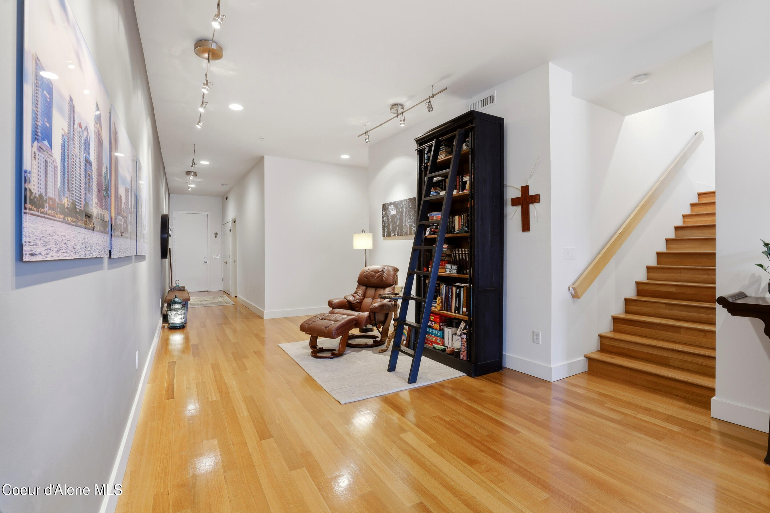 609 E Sherman Ave, STE 601, Coeur d'Alene Unit: STE 601