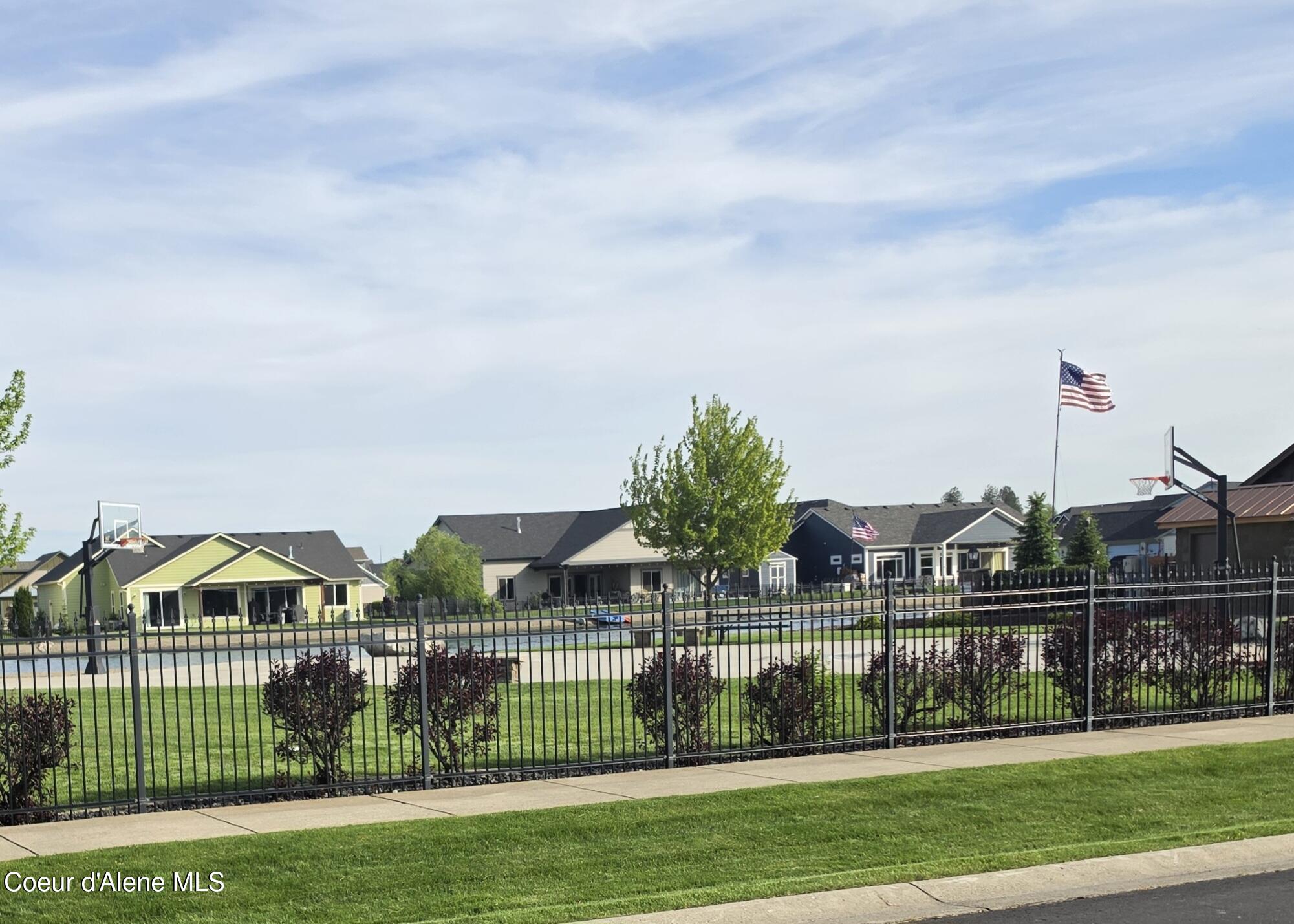 14586 N Pristine Cir
