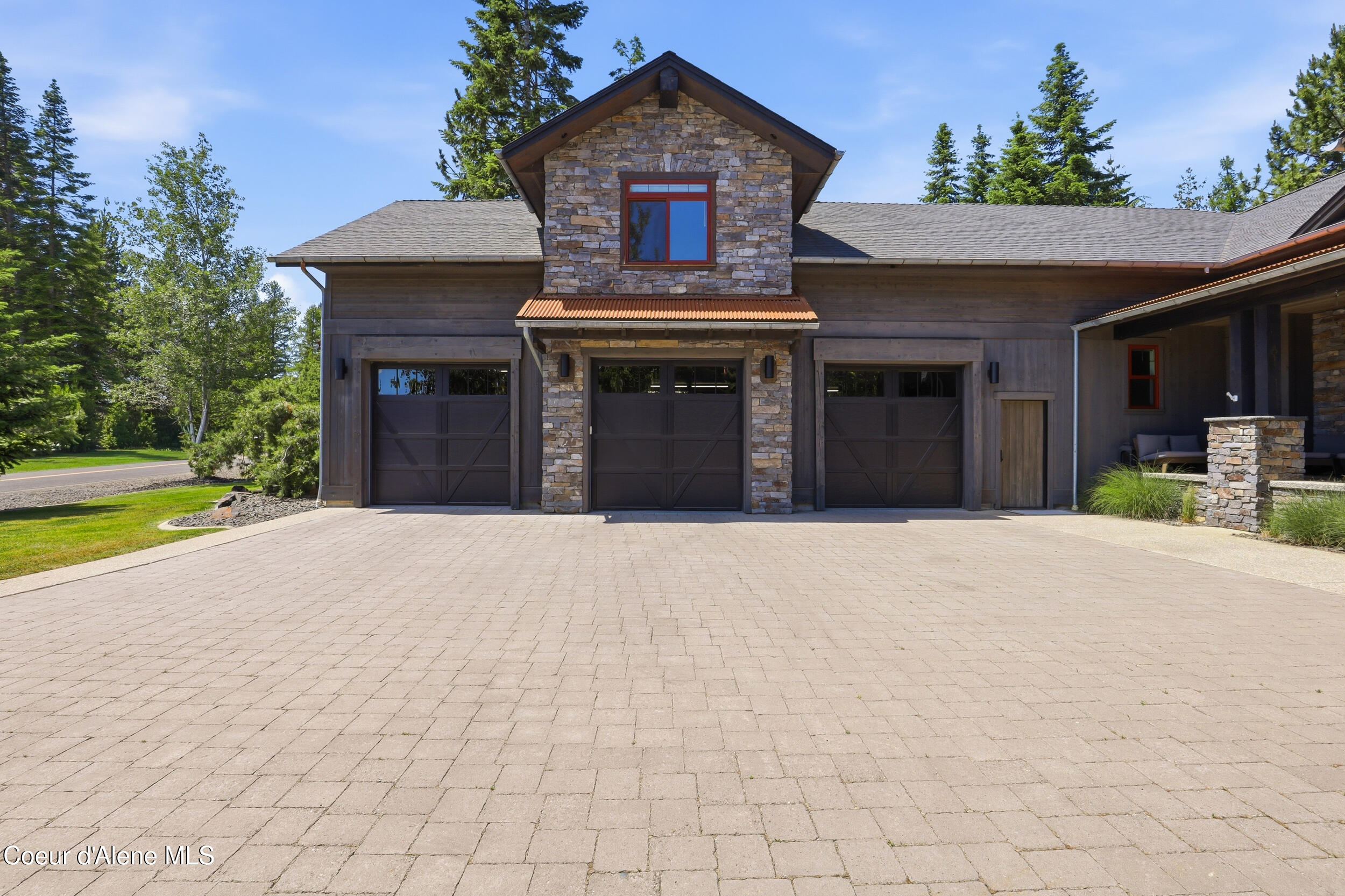 2697 S Espinazo Dr, Coeur d'Alene