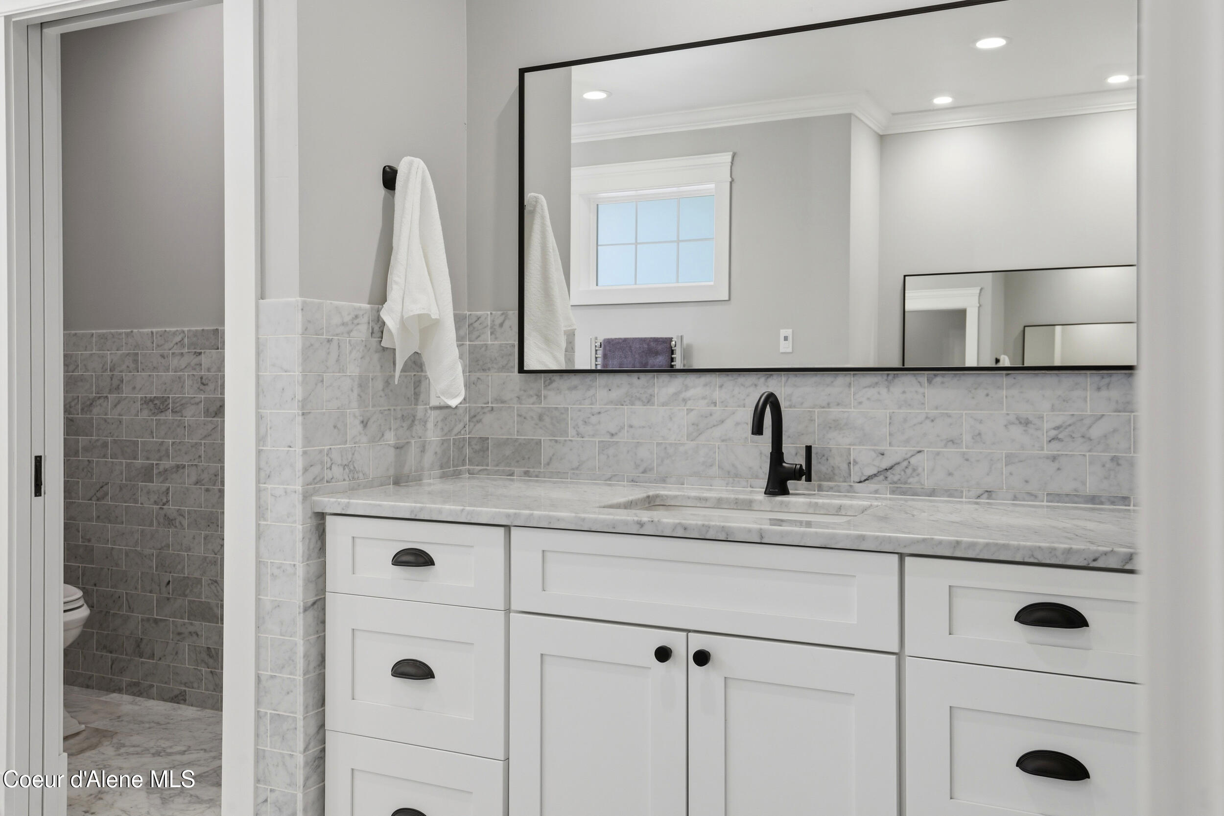 2697 S Espinazo Dr, Coeur d'Alene