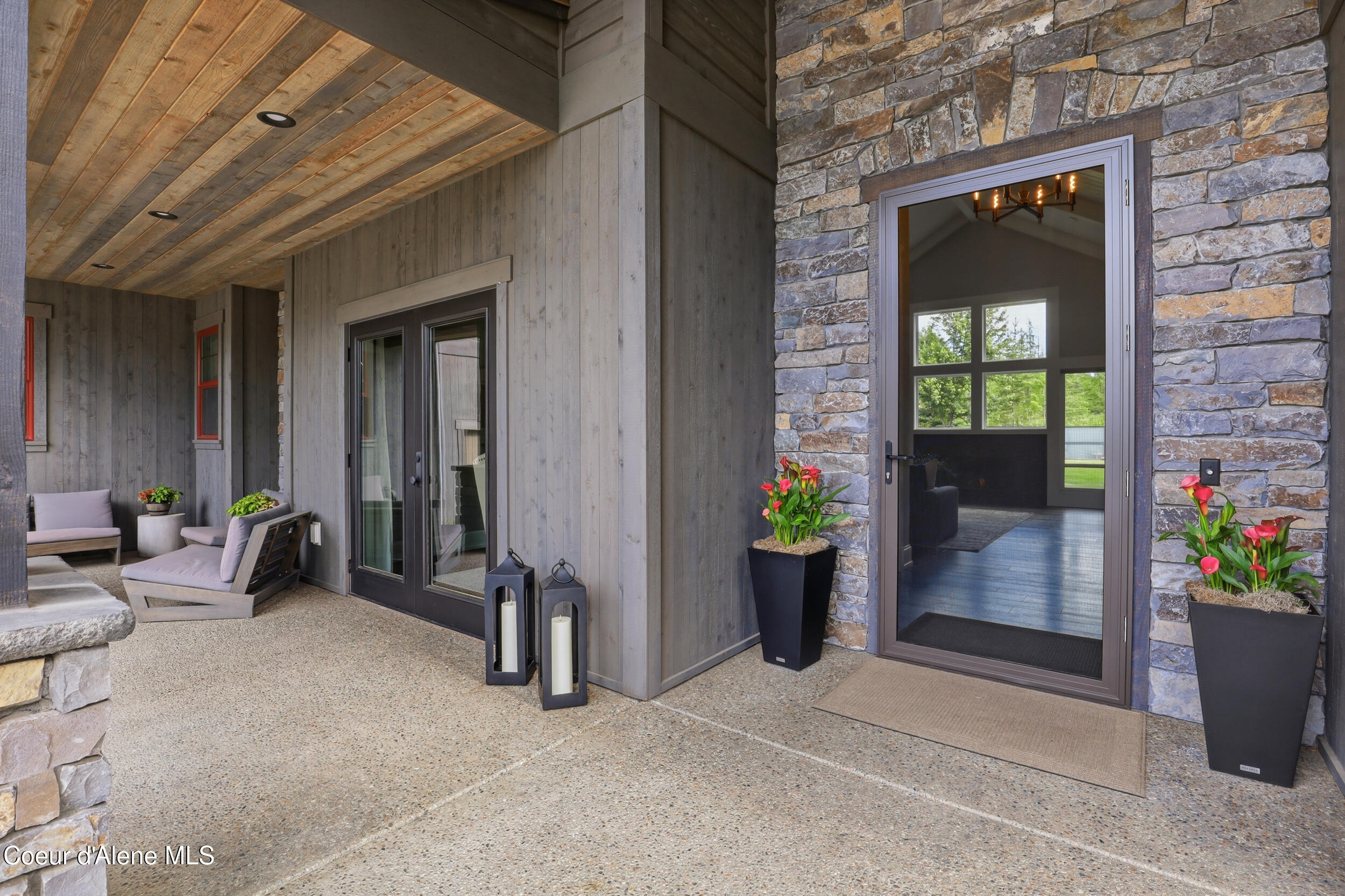 2697 S Espinazo Dr, Coeur d'Alene