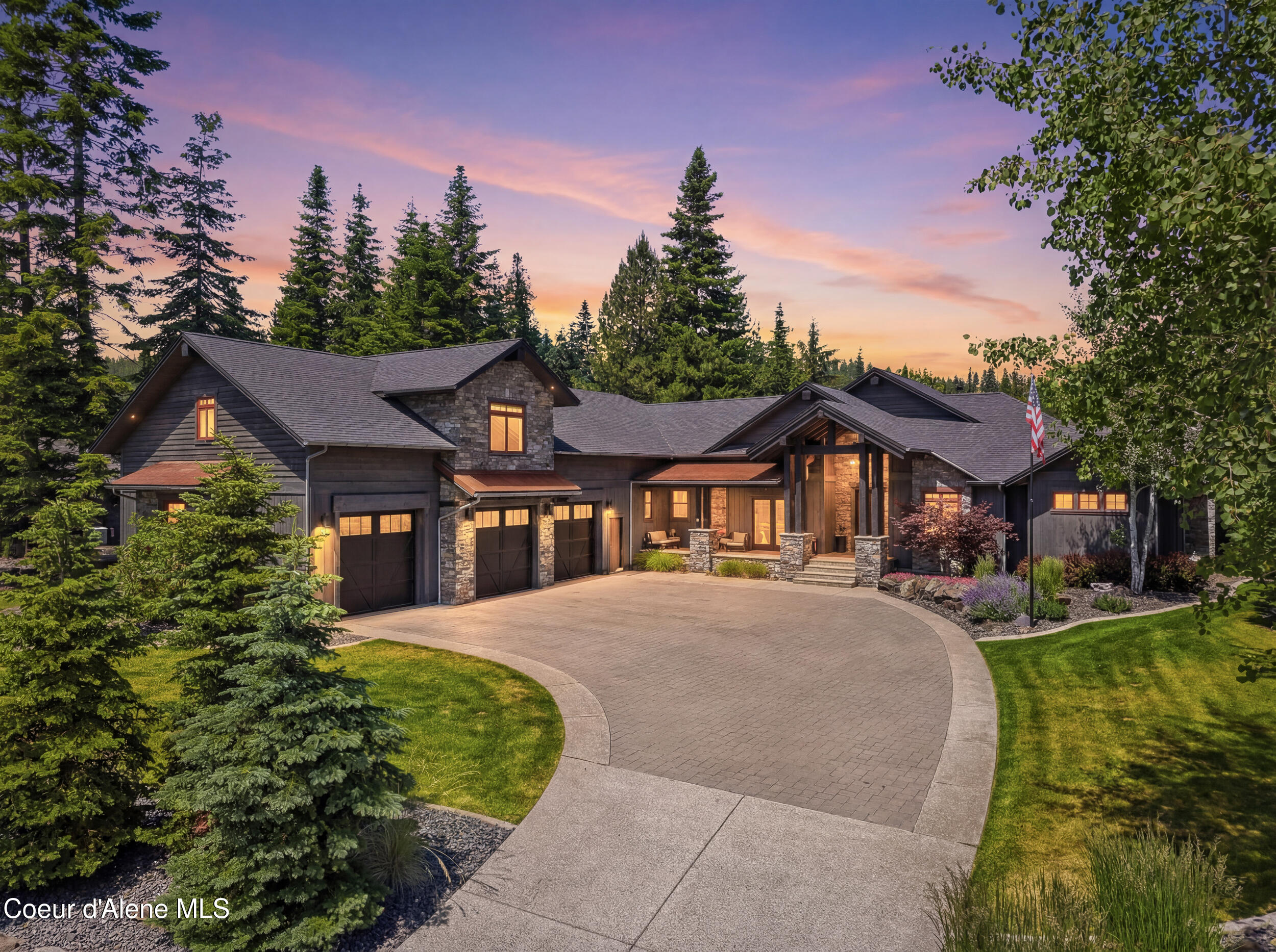 2697 S Espinazo Dr, Coeur d'Alene