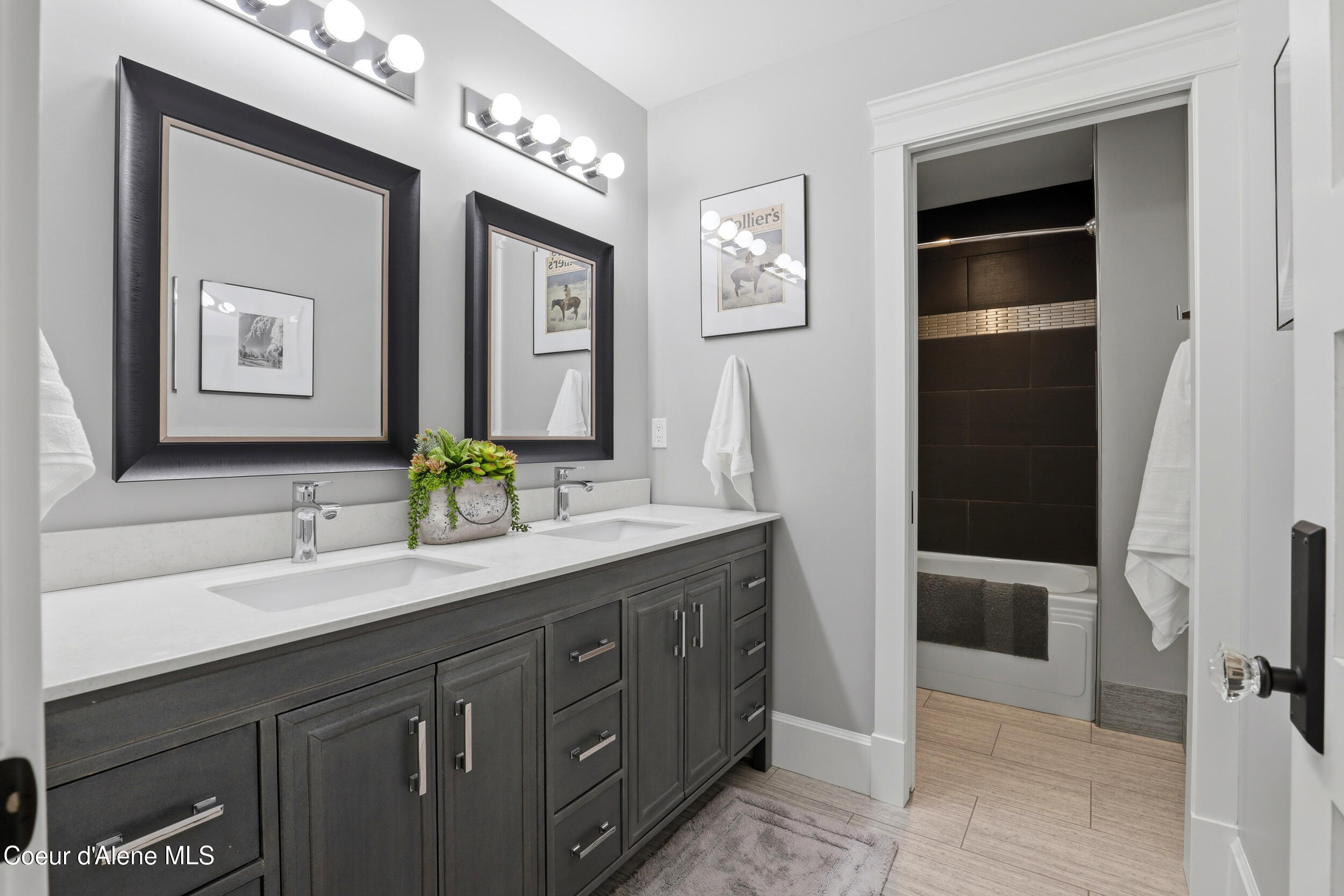 2697 S Espinazo Dr, Coeur d'Alene