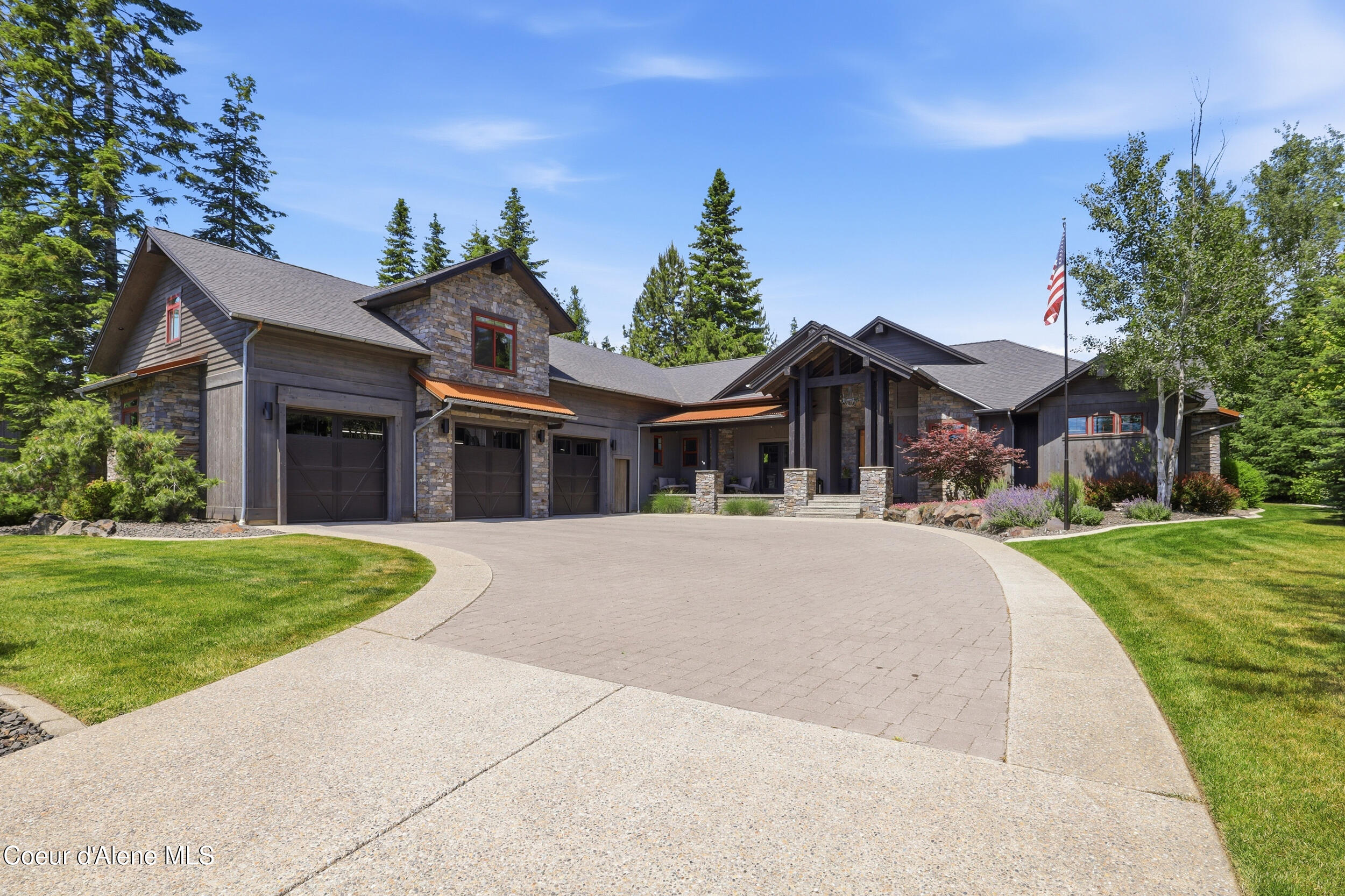 2697 S Espinazo Dr, Coeur d'Alene