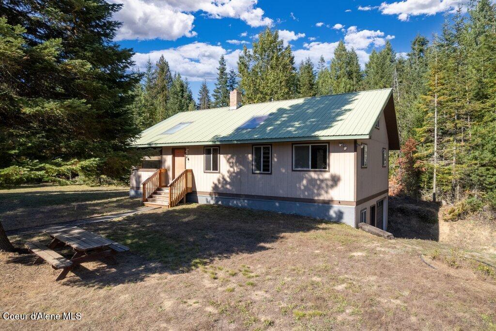 351 Lost Creek Ln