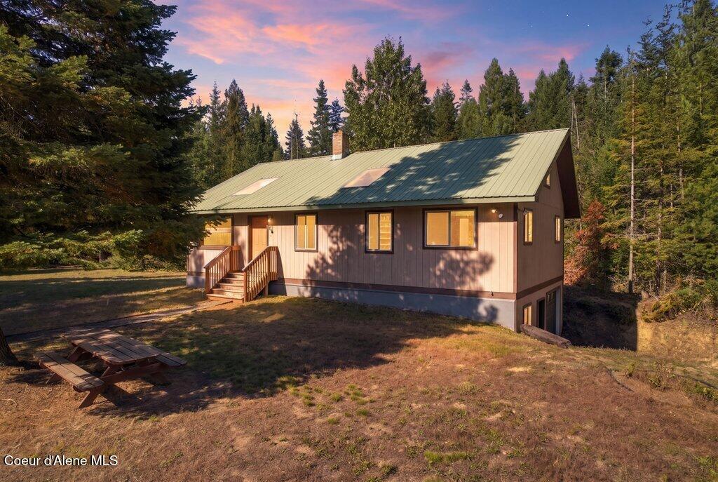 351 Lost Creek Ln